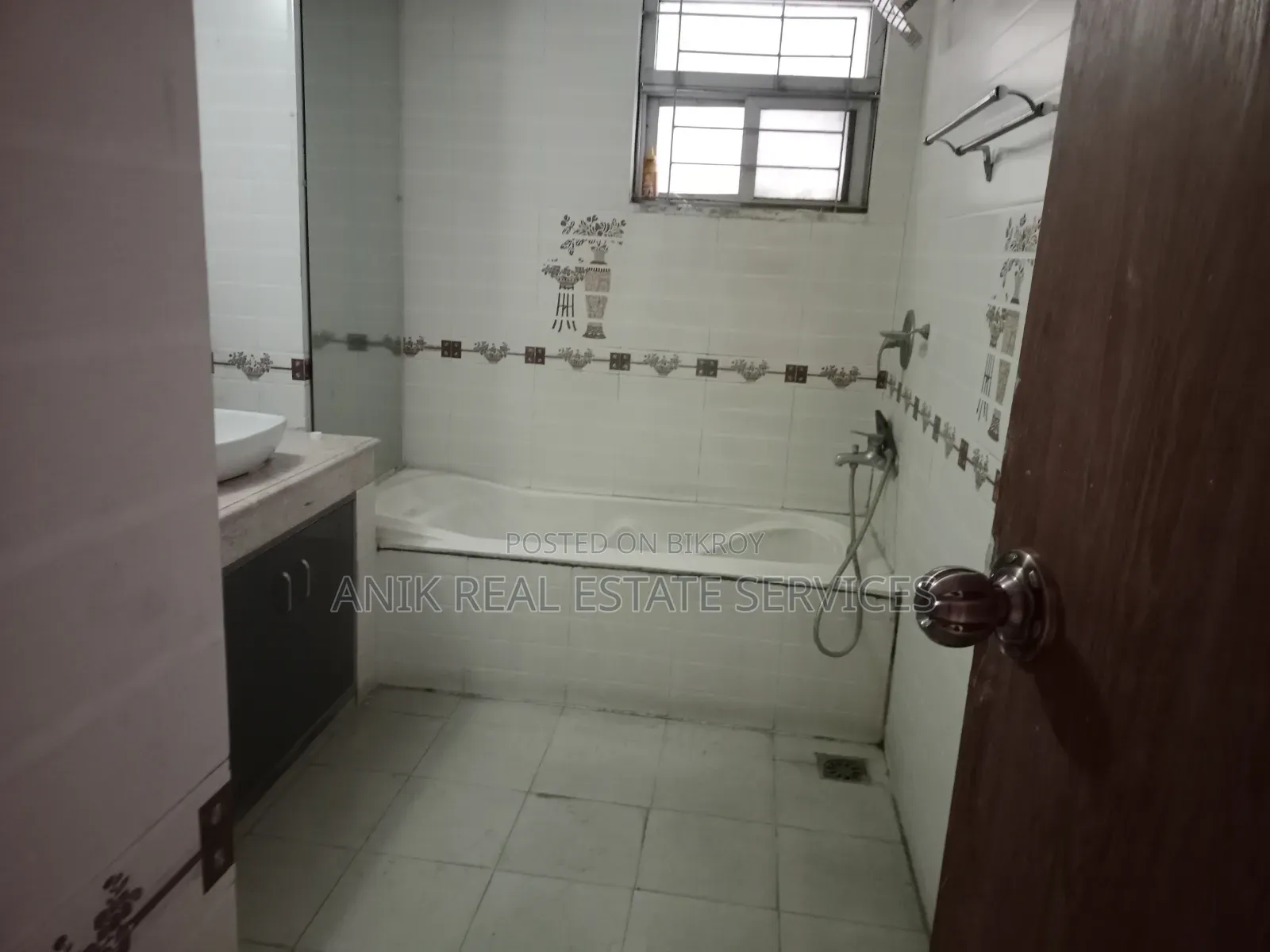 2800 SFT Office Space Rent for Gulshan 2 in Gulshan