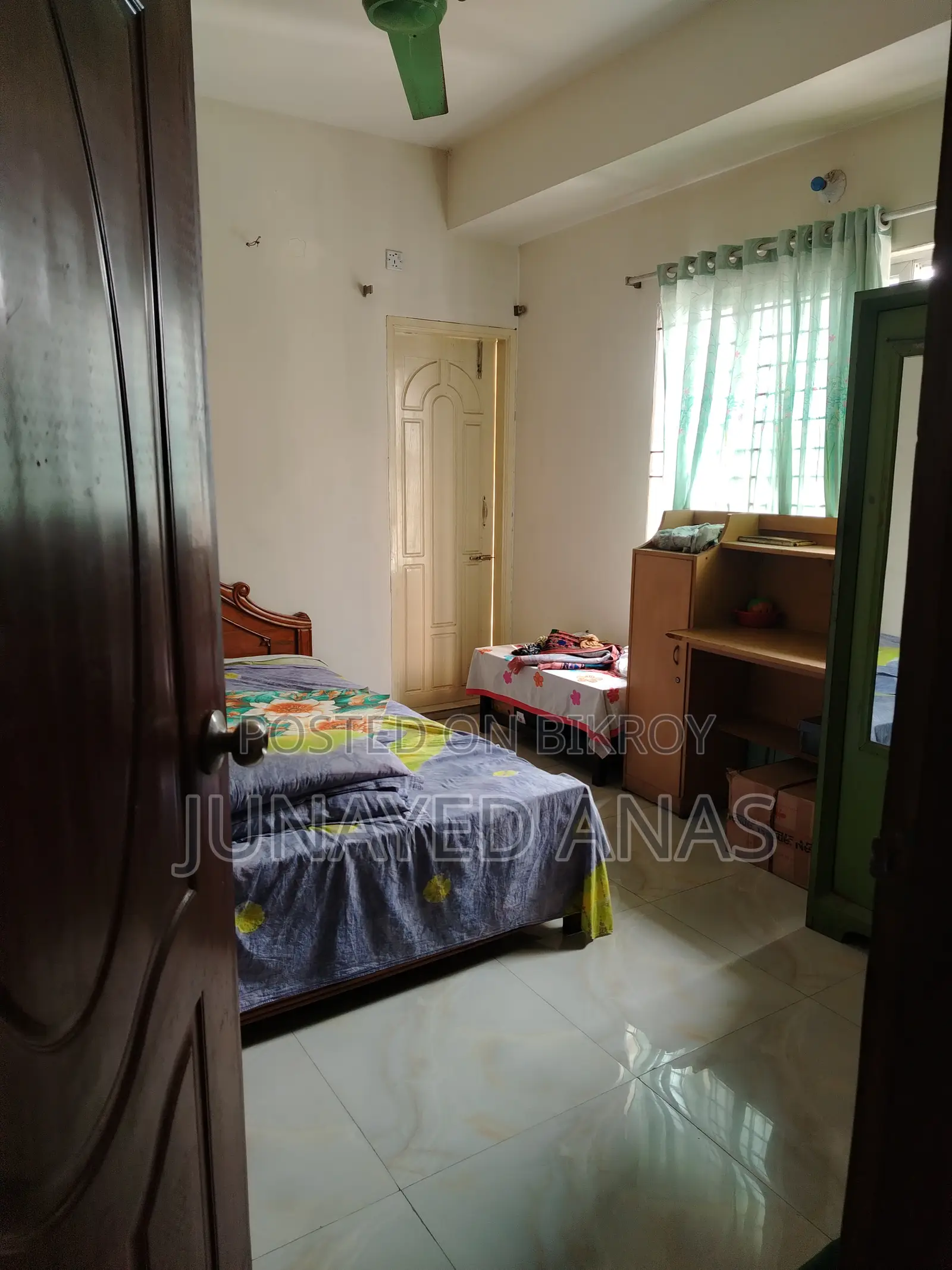 Furnished 3-Bedroom Apartment in Rampura for Sale in Rampura