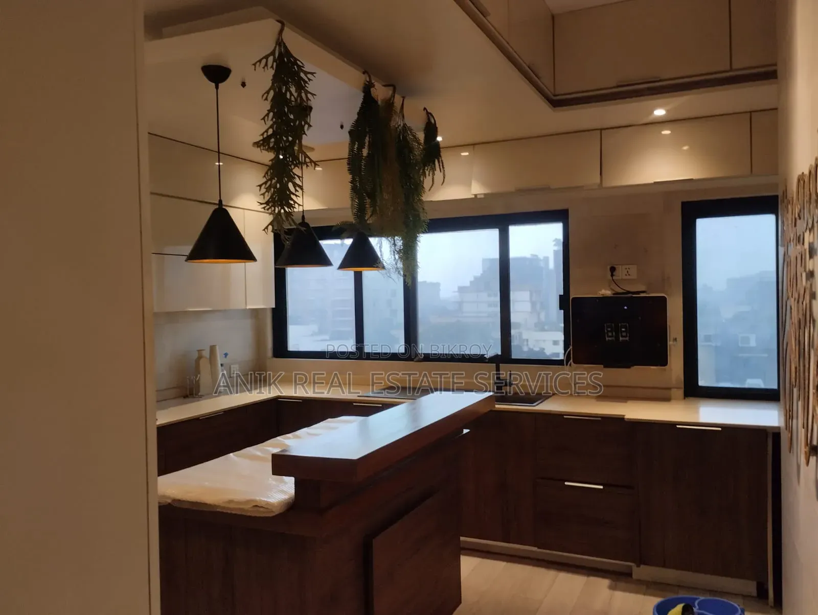 Furnished 3-Bedroom Apartment in Anik Real Estate, Gulshan for Rent in Gulshan