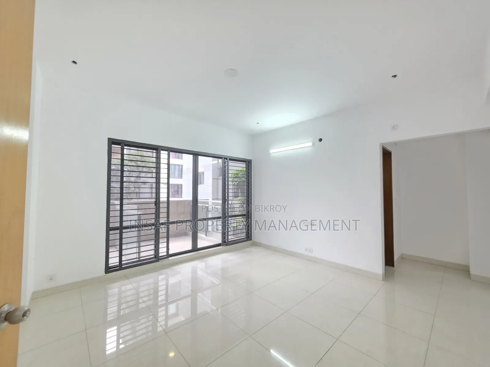 4bdrm Apartment in Baridhara for Sale in Baridhara