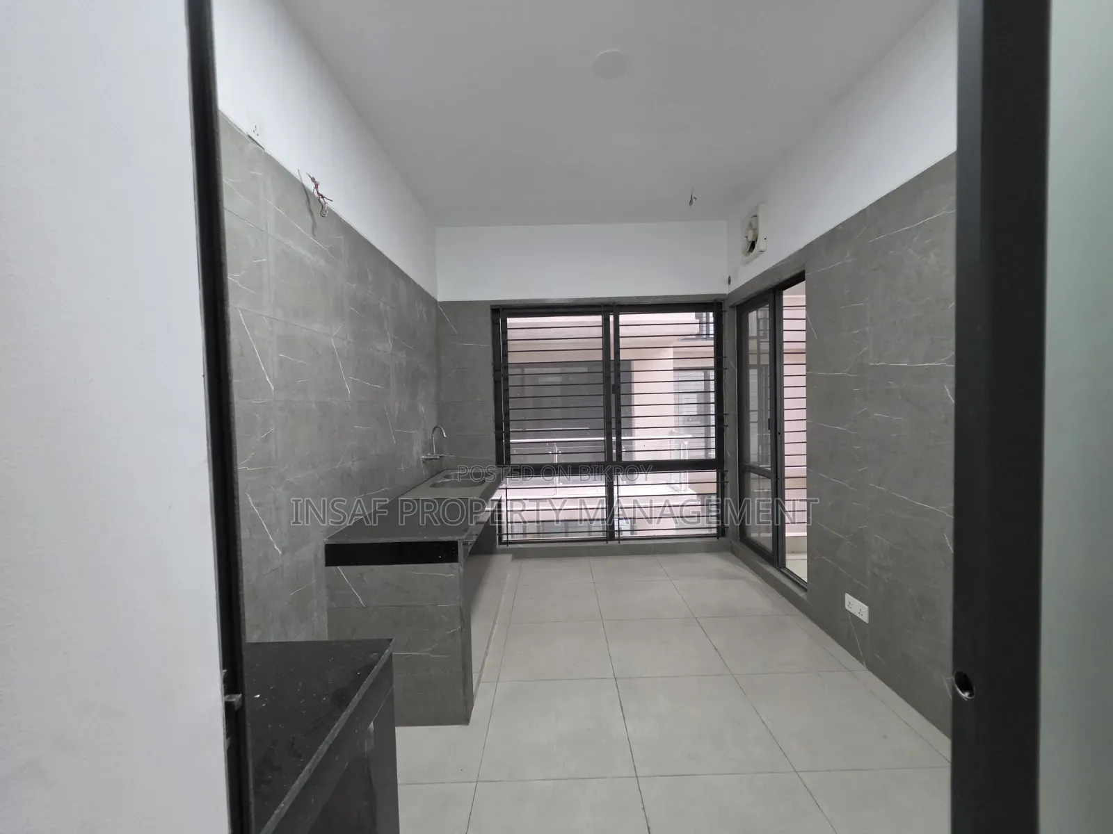 4bdrm Apartment in Baridhara for Sale in Baridhara