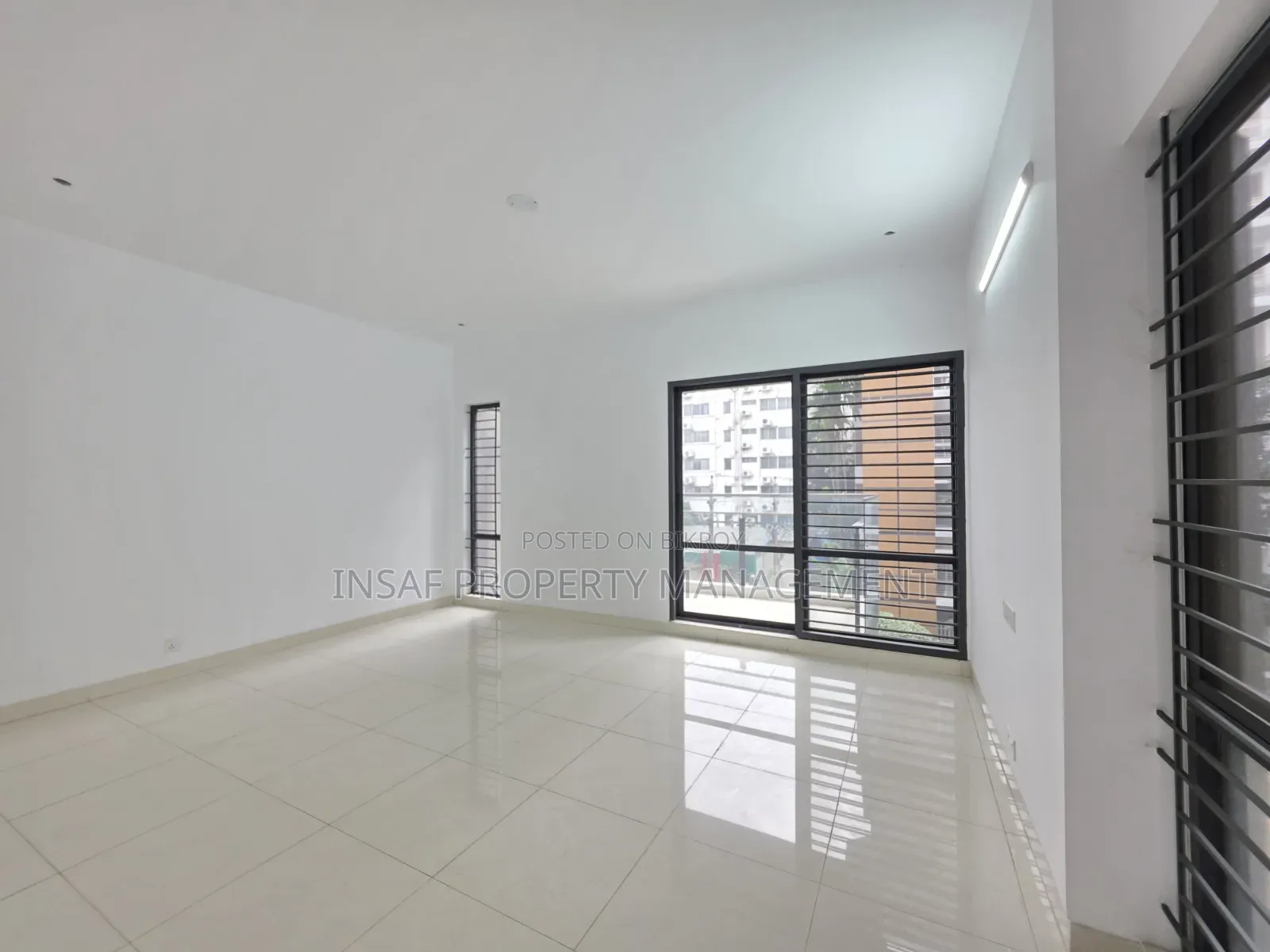 4bdrm Apartment in Baridhara for Sale in Baridhara