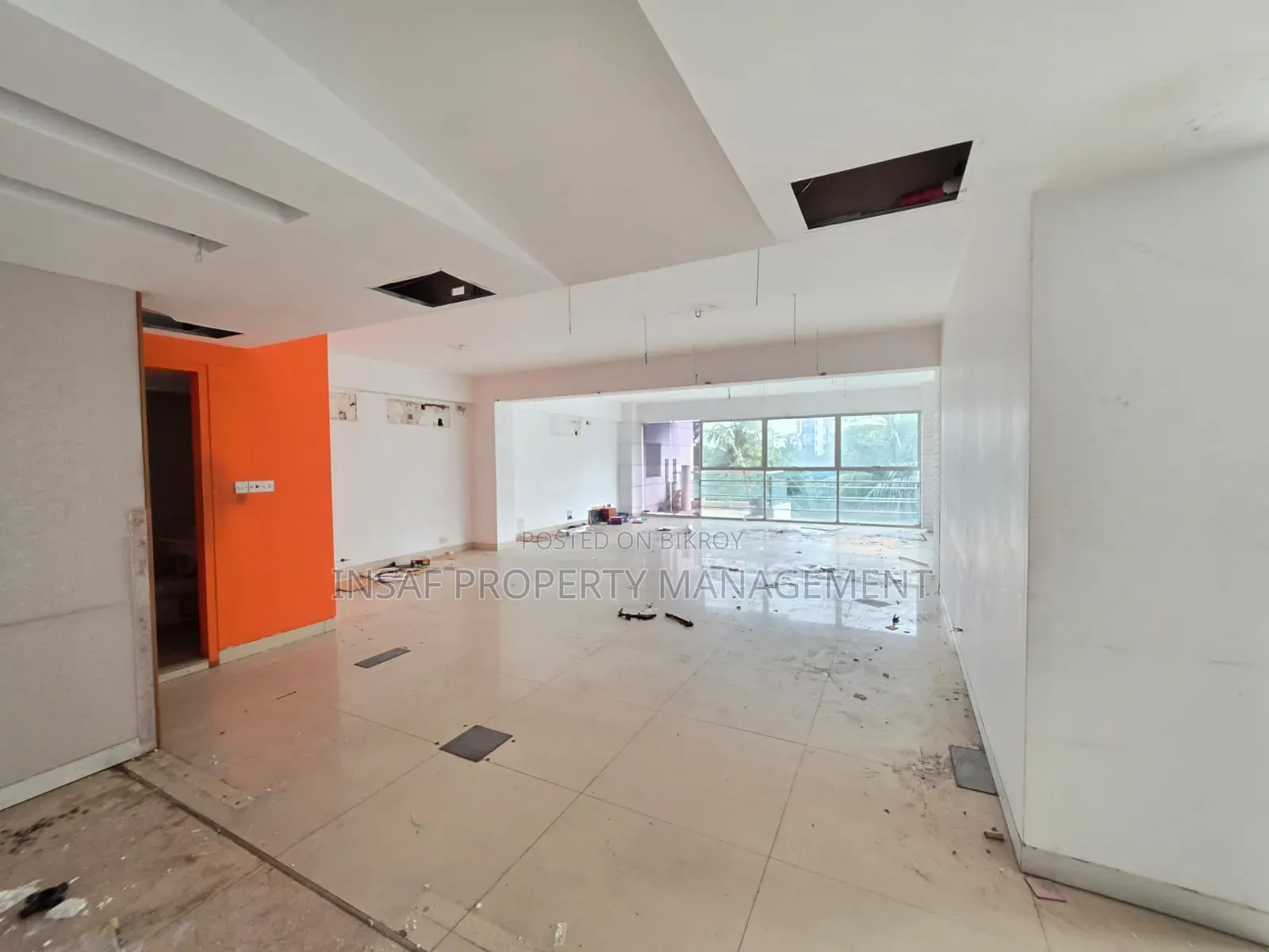 3000sqft Open Office Space Rent Gulshan 1 Nice View in Gulshan