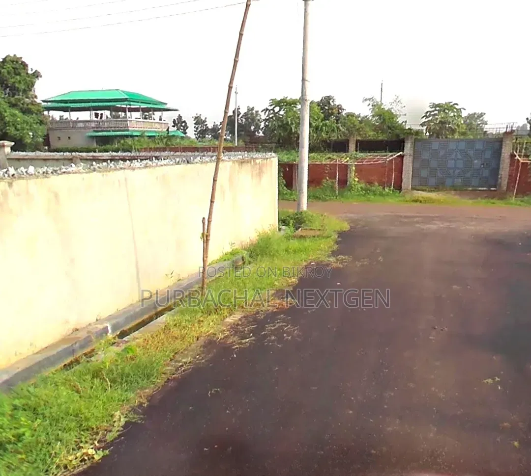 Close to 300 Ft 5 South-West Corner Plot Sale at Sector 10, Purbachal in Purbachal