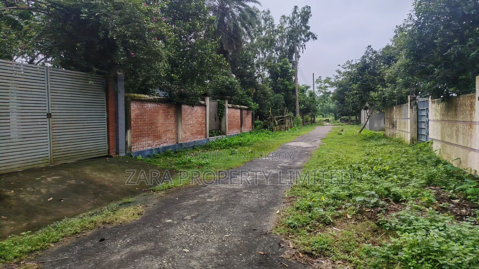 Corner 3 katha plot in Sector 15. in Purbachal