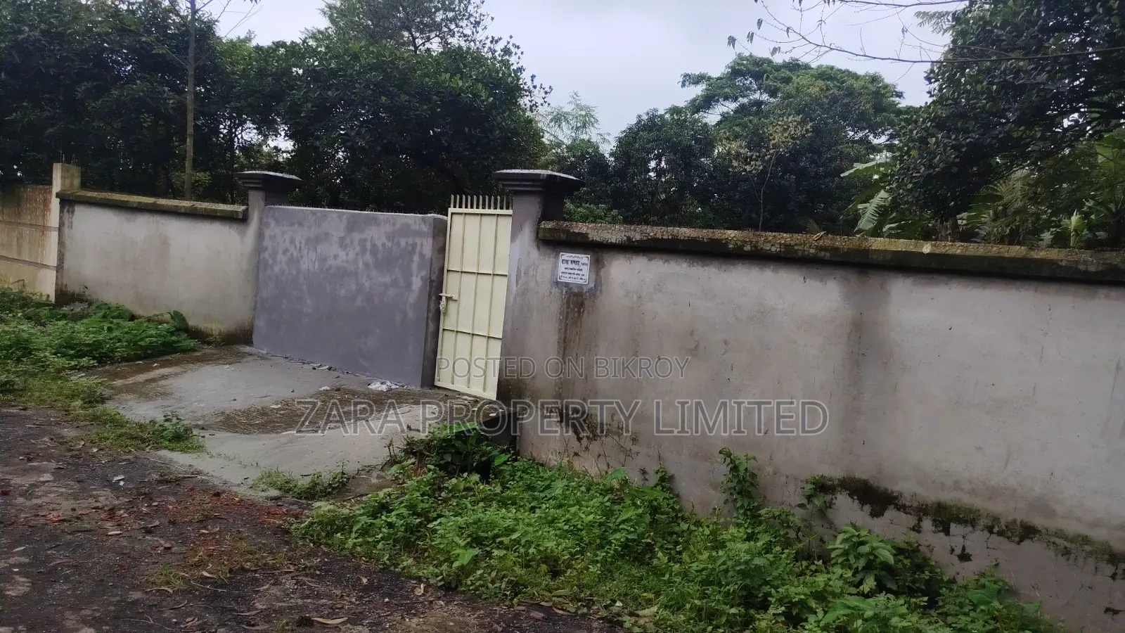 3 Katha Plot facing South next to 300 Feet in Sector 9 in Purbachal