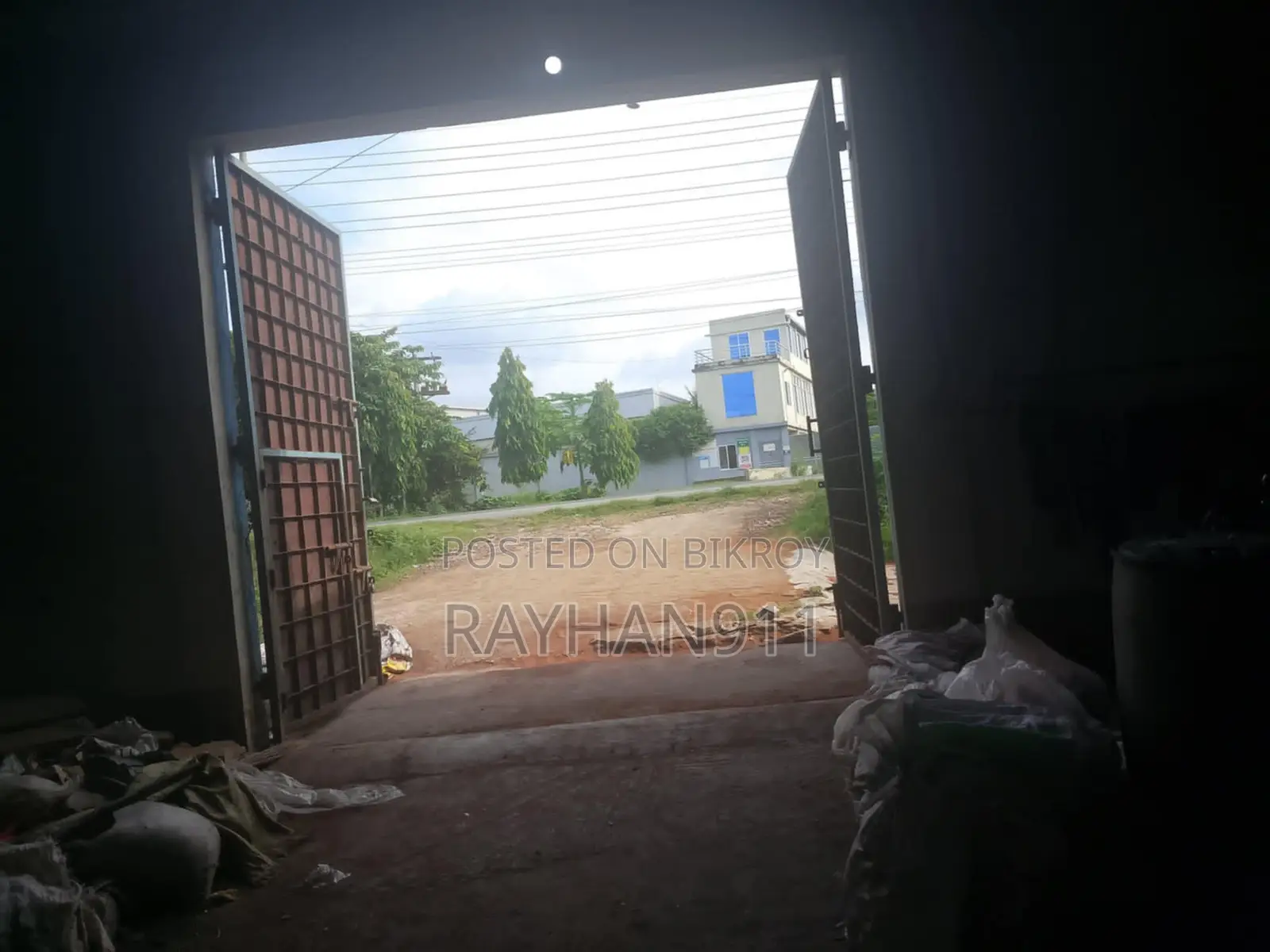 BRR Tripti (with brand, BSTI Cert) factory for sale with machinery in Mirpur / Kushtia