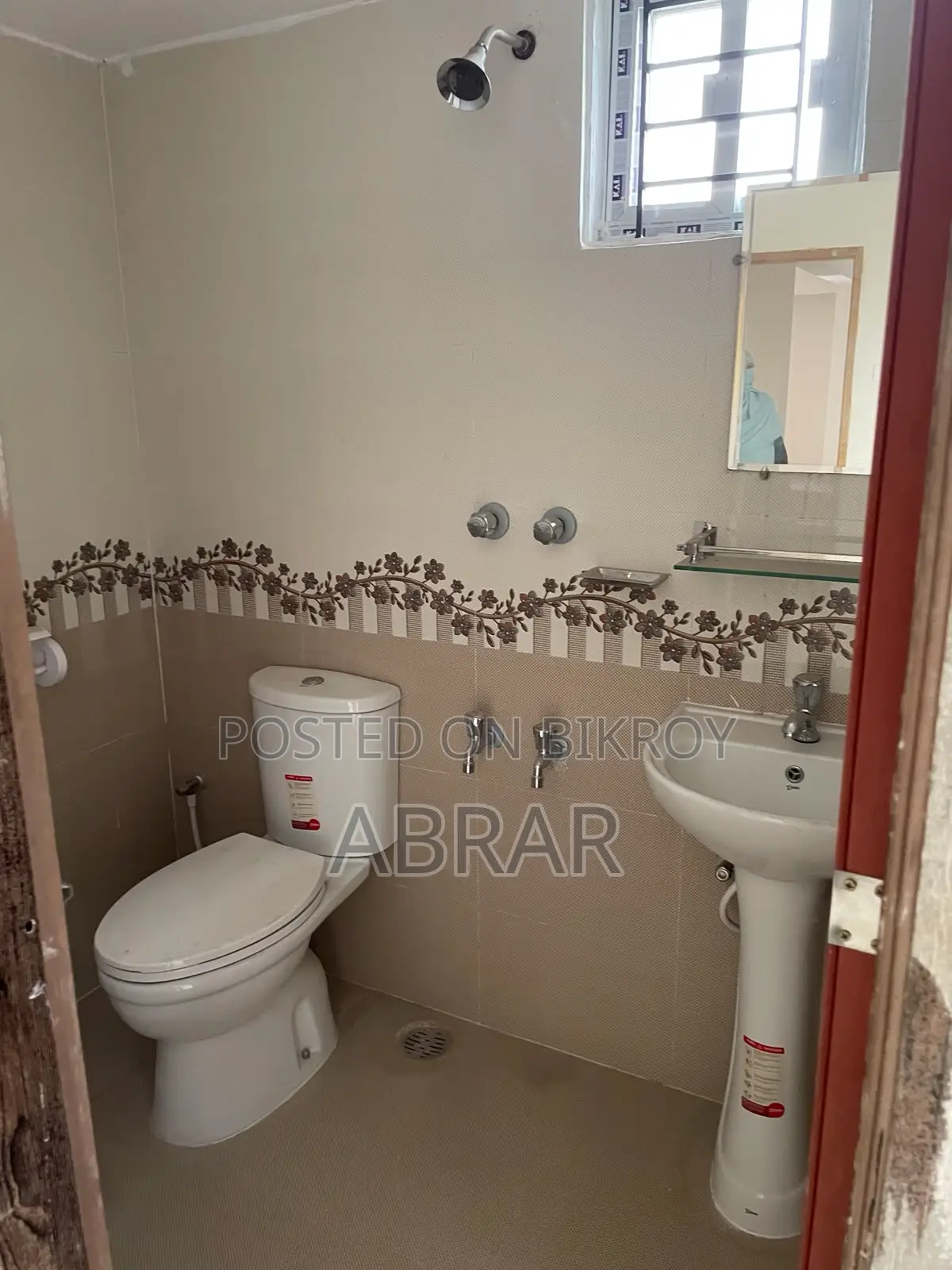 3-bedroom Apartment in Unity, Banasree for Sale in Banasree
