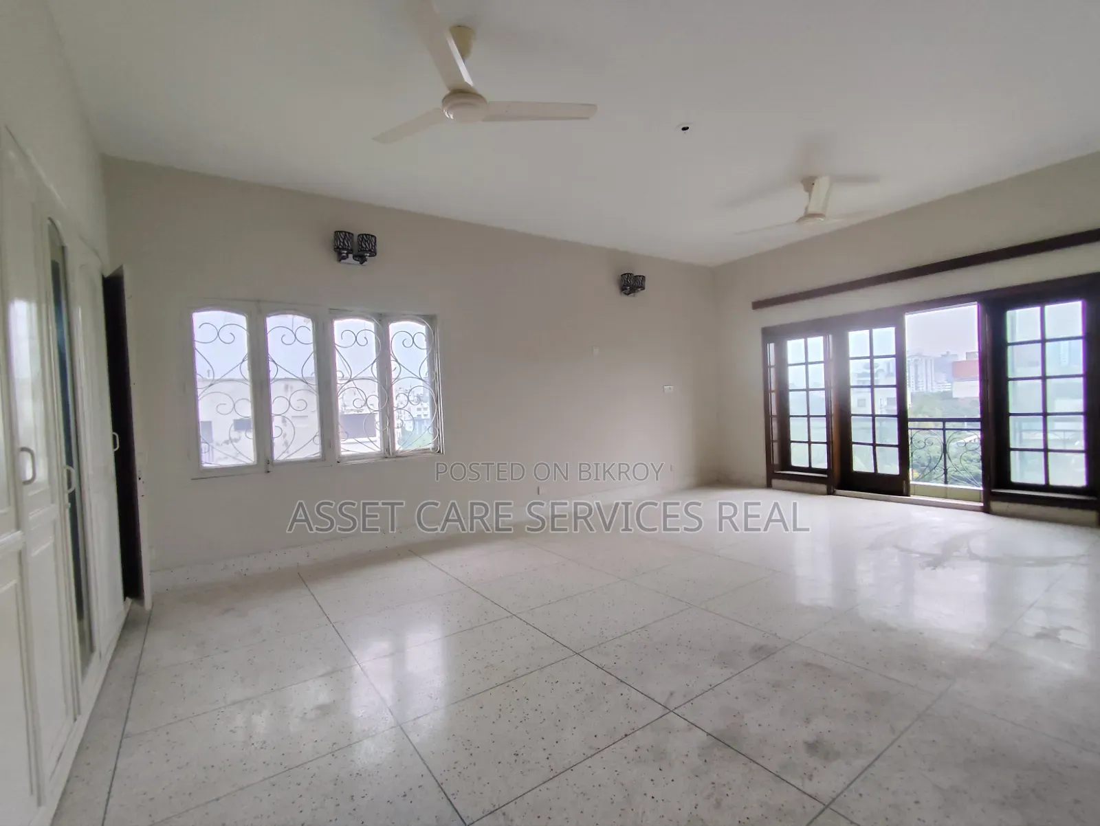 4 Bedroom Apartment in Baridhara for rent in Baridhara