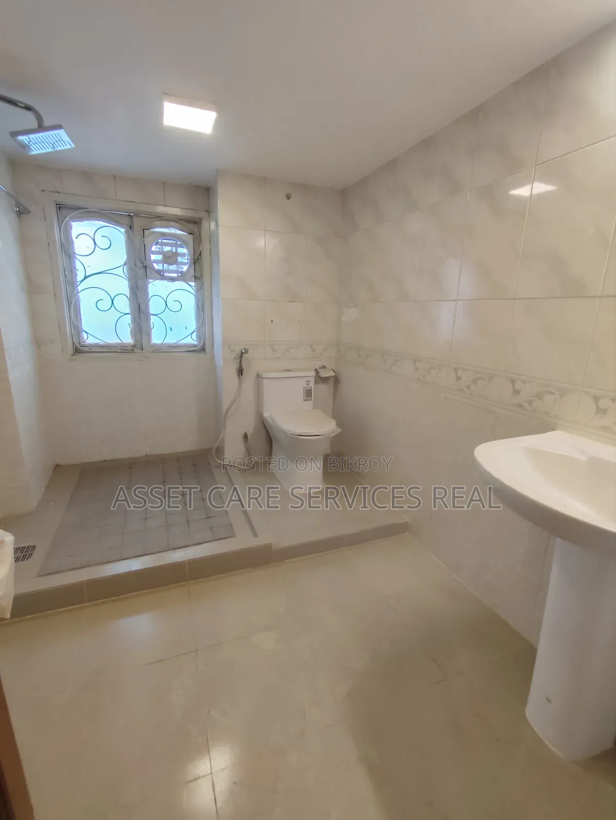 4 Bedroom Apartment in Baridhara for rent in Baridhara
