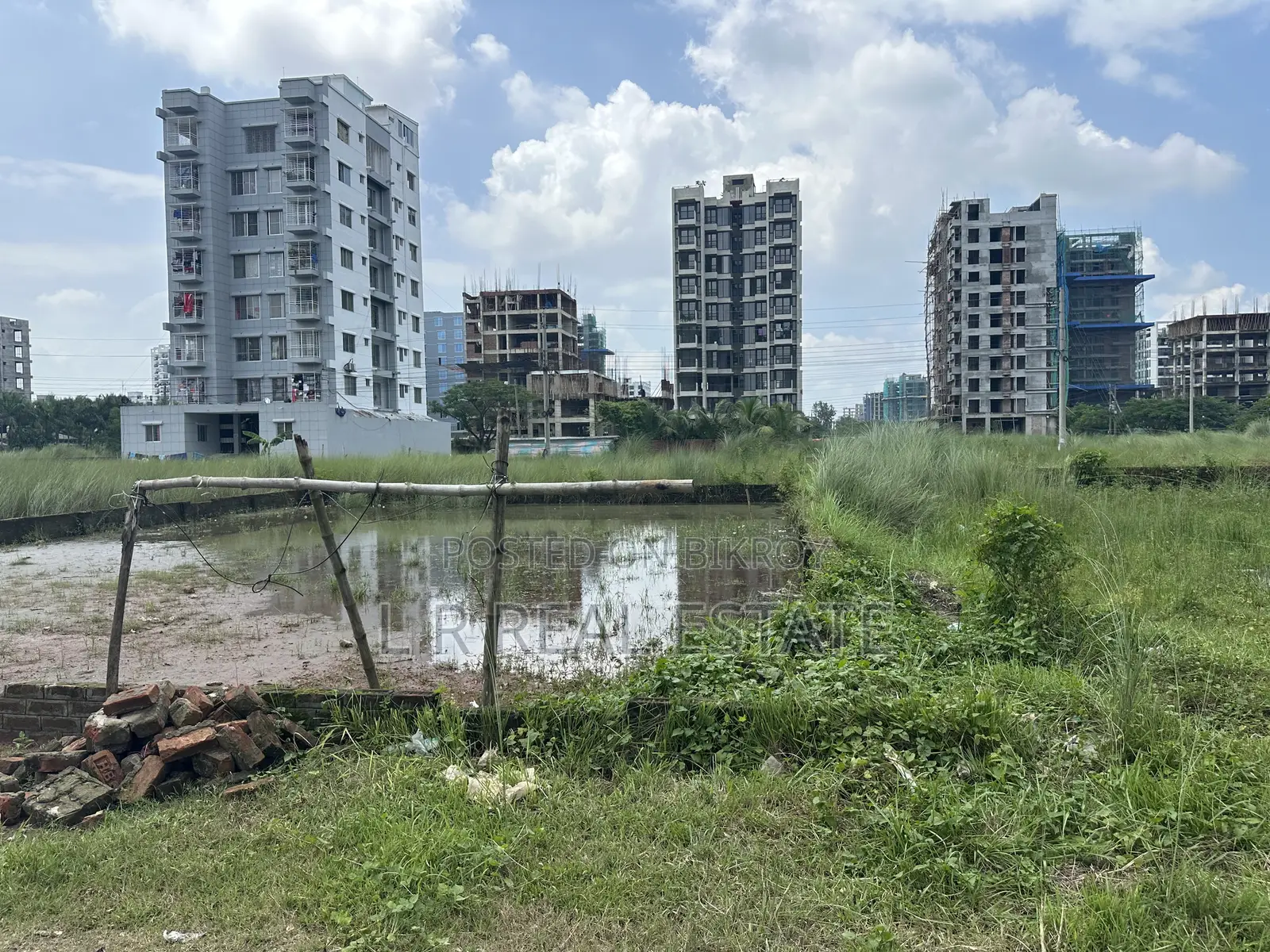 M-Block, 5-Katha, Ready Plot Urgent Sell, Bashundhara R/A in Basundhara