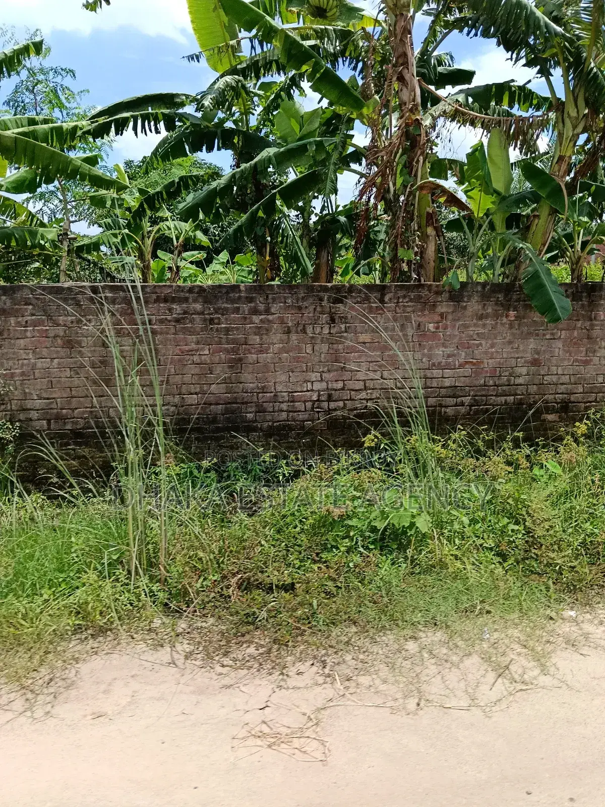 Sector-18, Road-75 Feet, 5 Katha Plot Sale in Purbachal