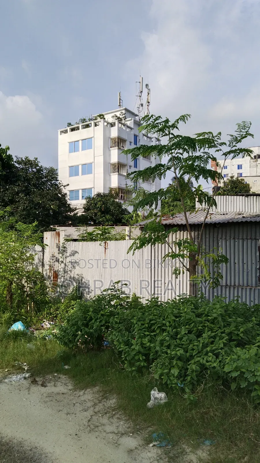 3 Katha (East facing, 60-foot road) Sector #17/J, Uttara in Uttara