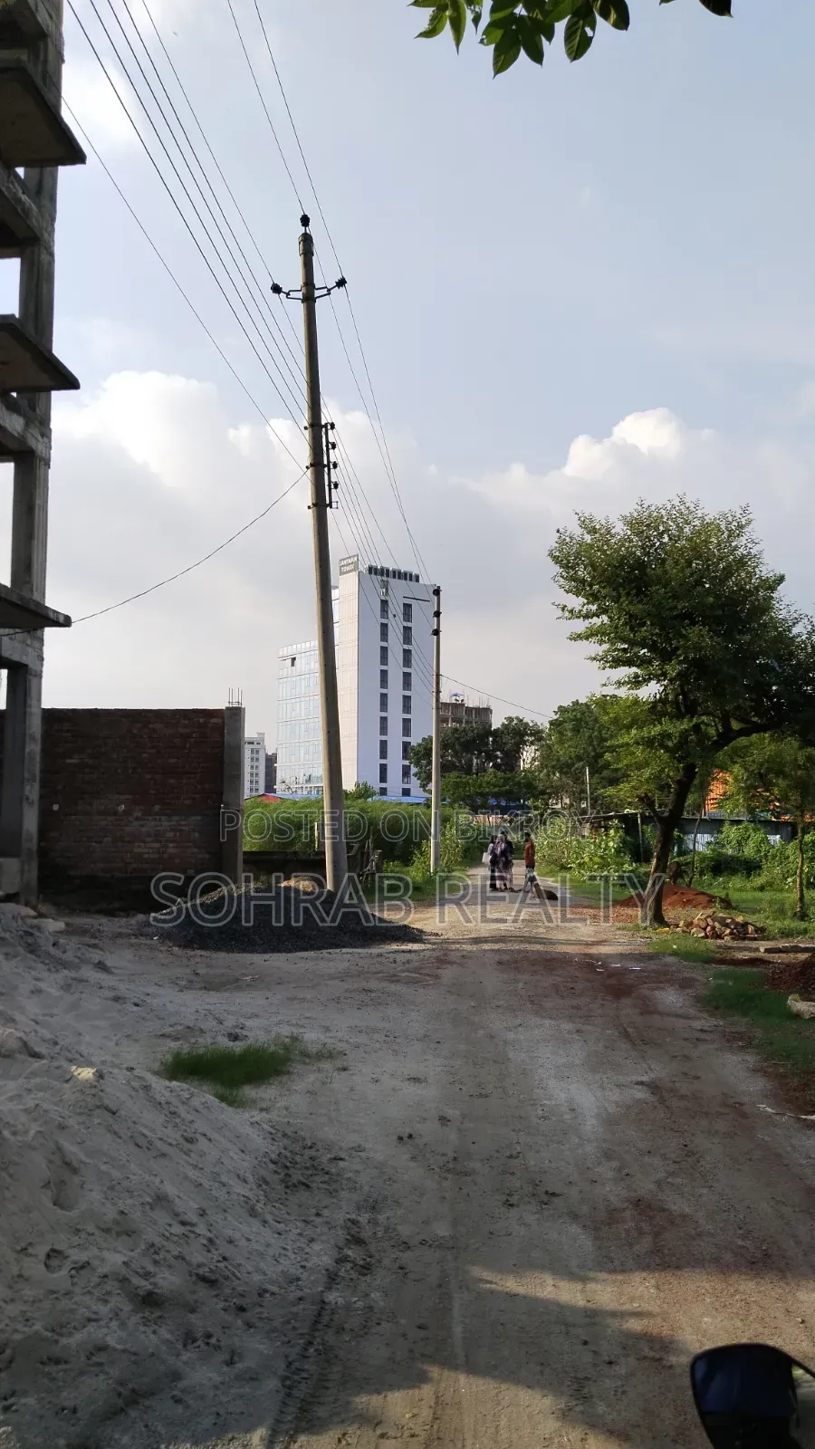 3 Katha (East-facing) Sector #17/H, Uttara in Uttara