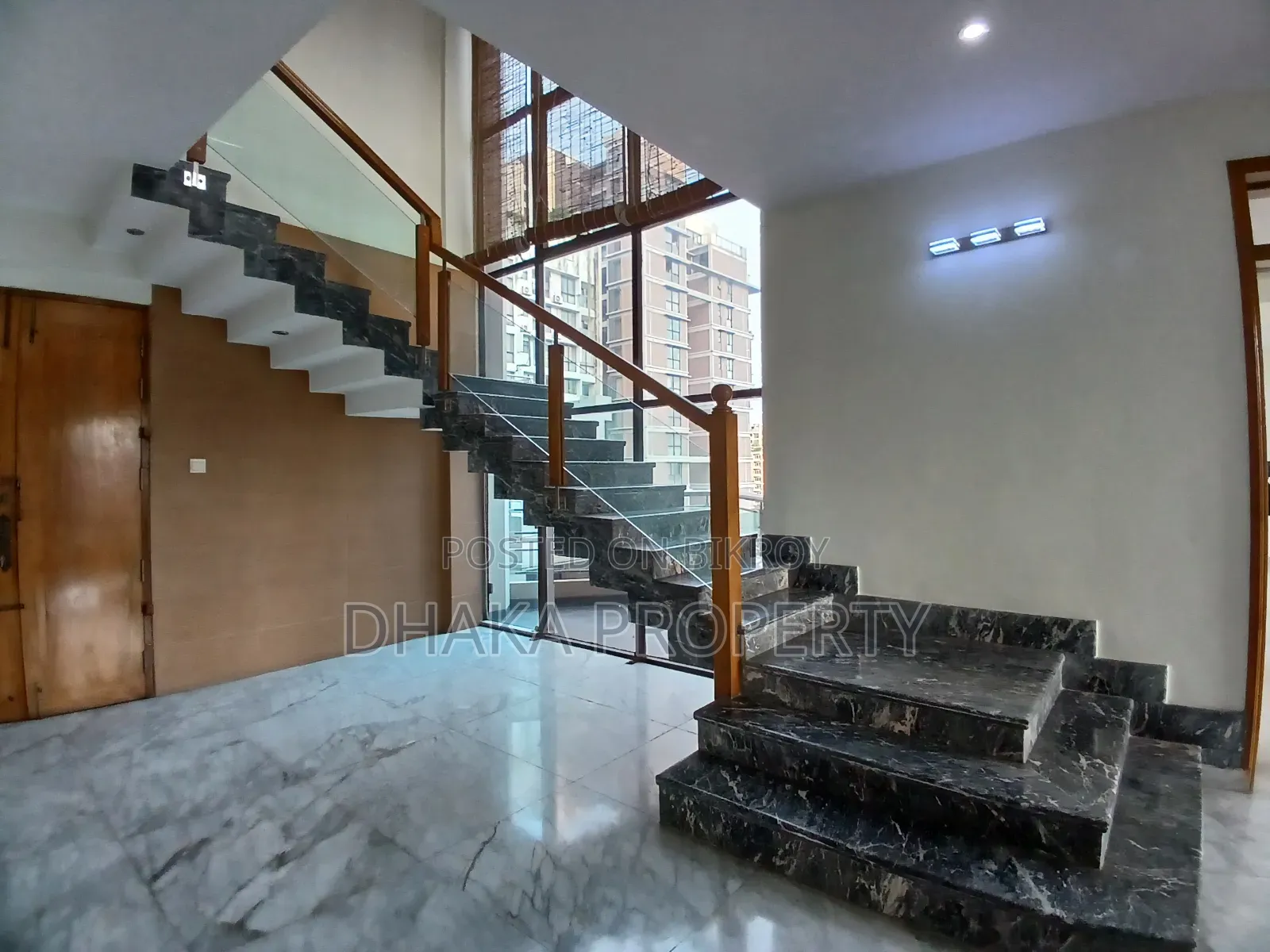 4-bedroom Apartment in Gulshan for rent in Gulshan