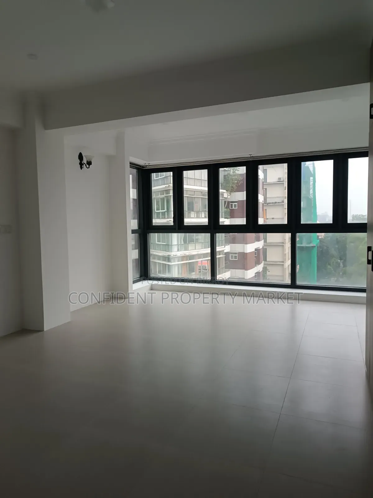 Furnished 4-bedroom Apartment in Baridhara for rent in Baridhara