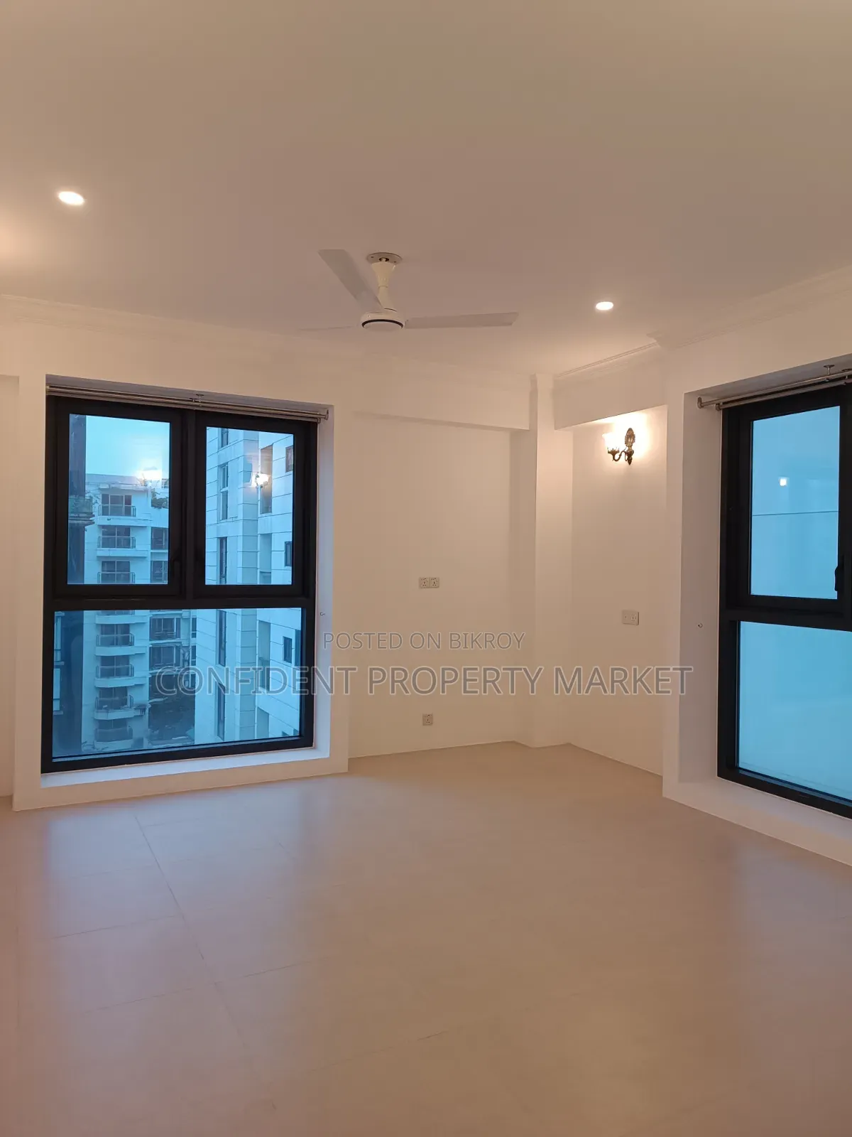 Furnished 4-bedroom Apartment in Baridhara for rent in Baridhara