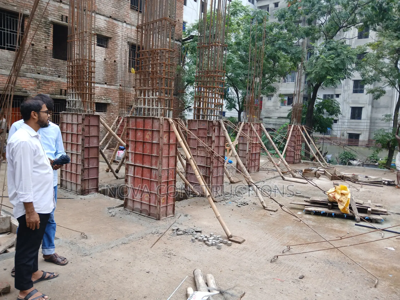 3bdrm Apartment in Hr Piyara Tower, Mohammadpur for Sale in Mohammadpur