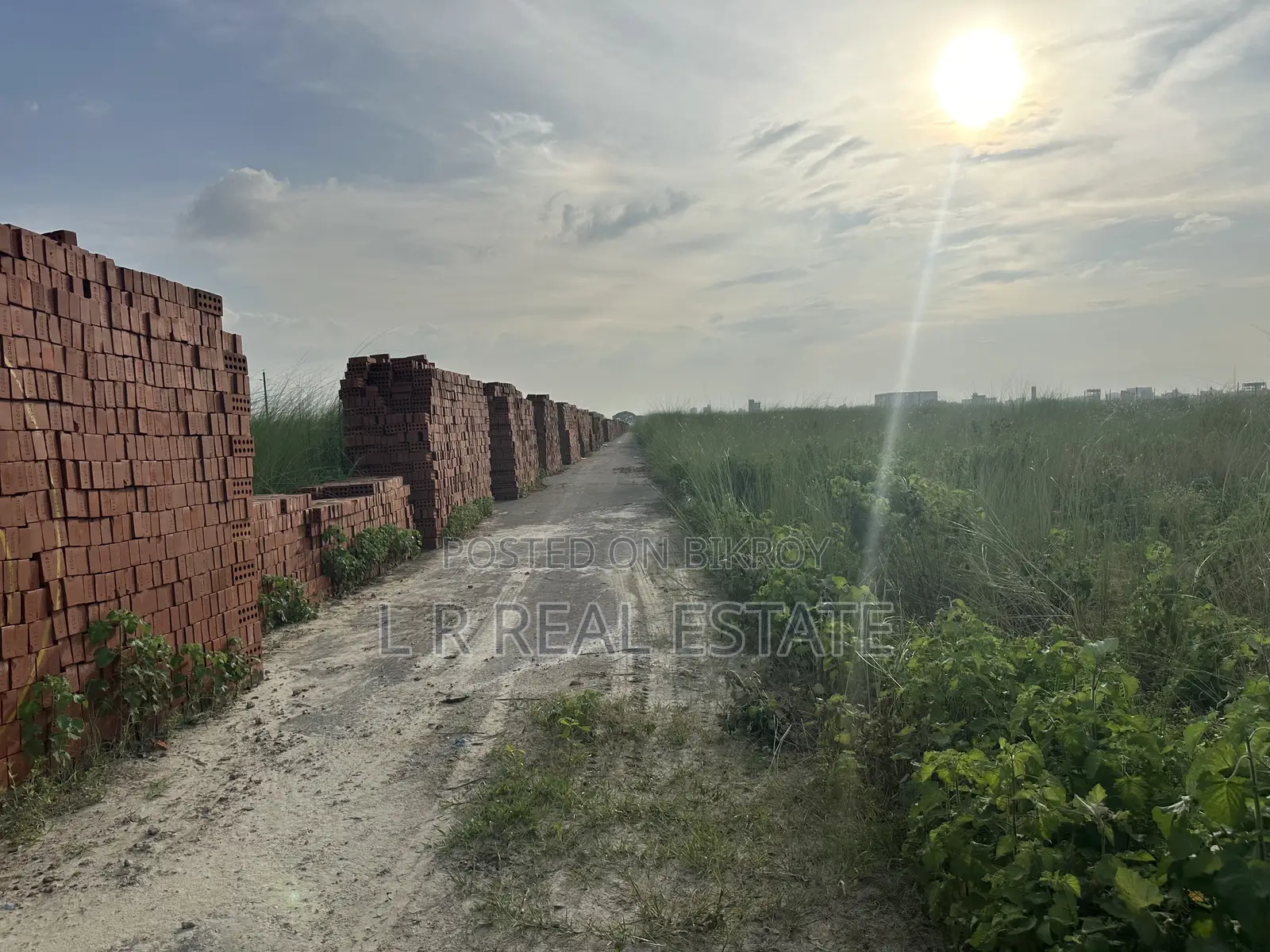 Block-P, 5-Katha, Serial-2400, Urgent Sell, Bashundhara R/A in Basundhara