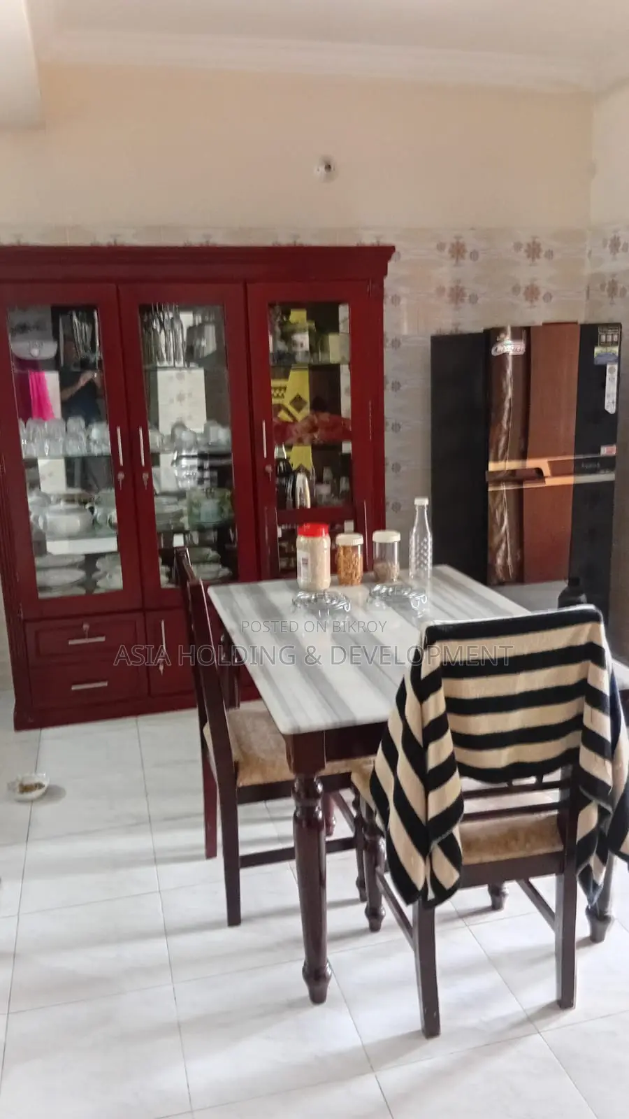 3-bedroom Apartment in Badda for sale in Badda