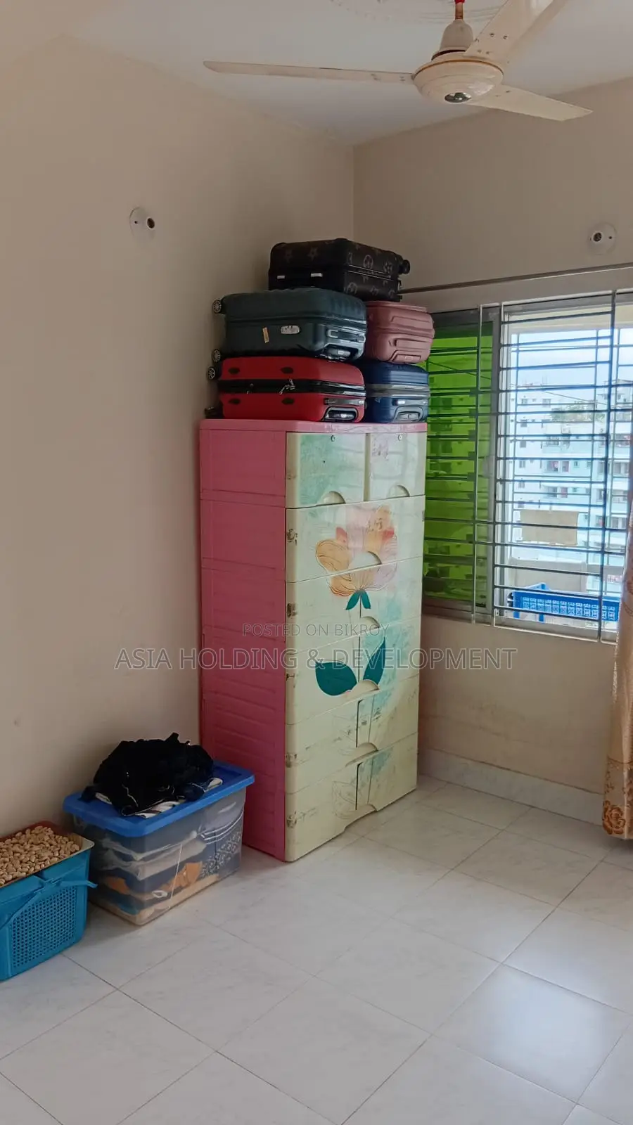 3-bedroom Apartment in Badda for sale in Badda