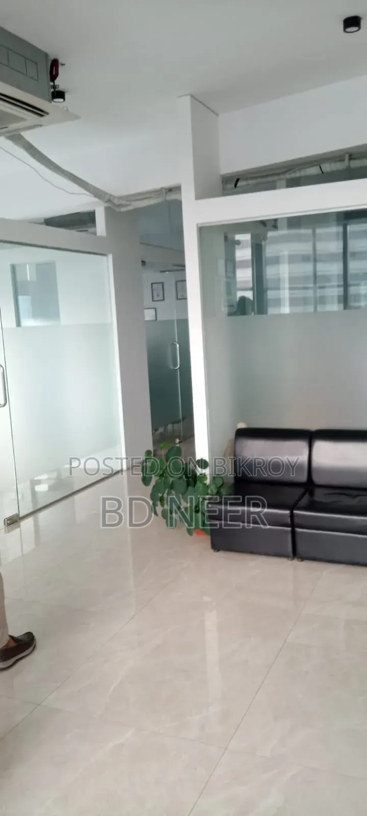 3400 Sq Ft Commercial Open Space for Rent in Gulshan-2 in Gulshan