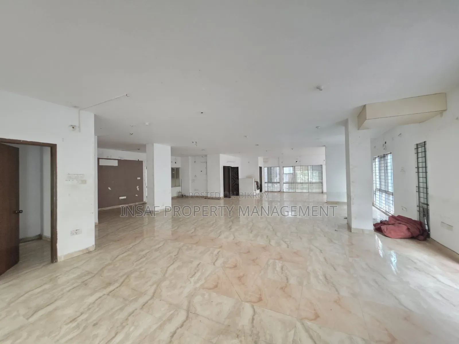 2800 Sqft Open Office Space Rent Gulshan 1 Nice View in Gulshan