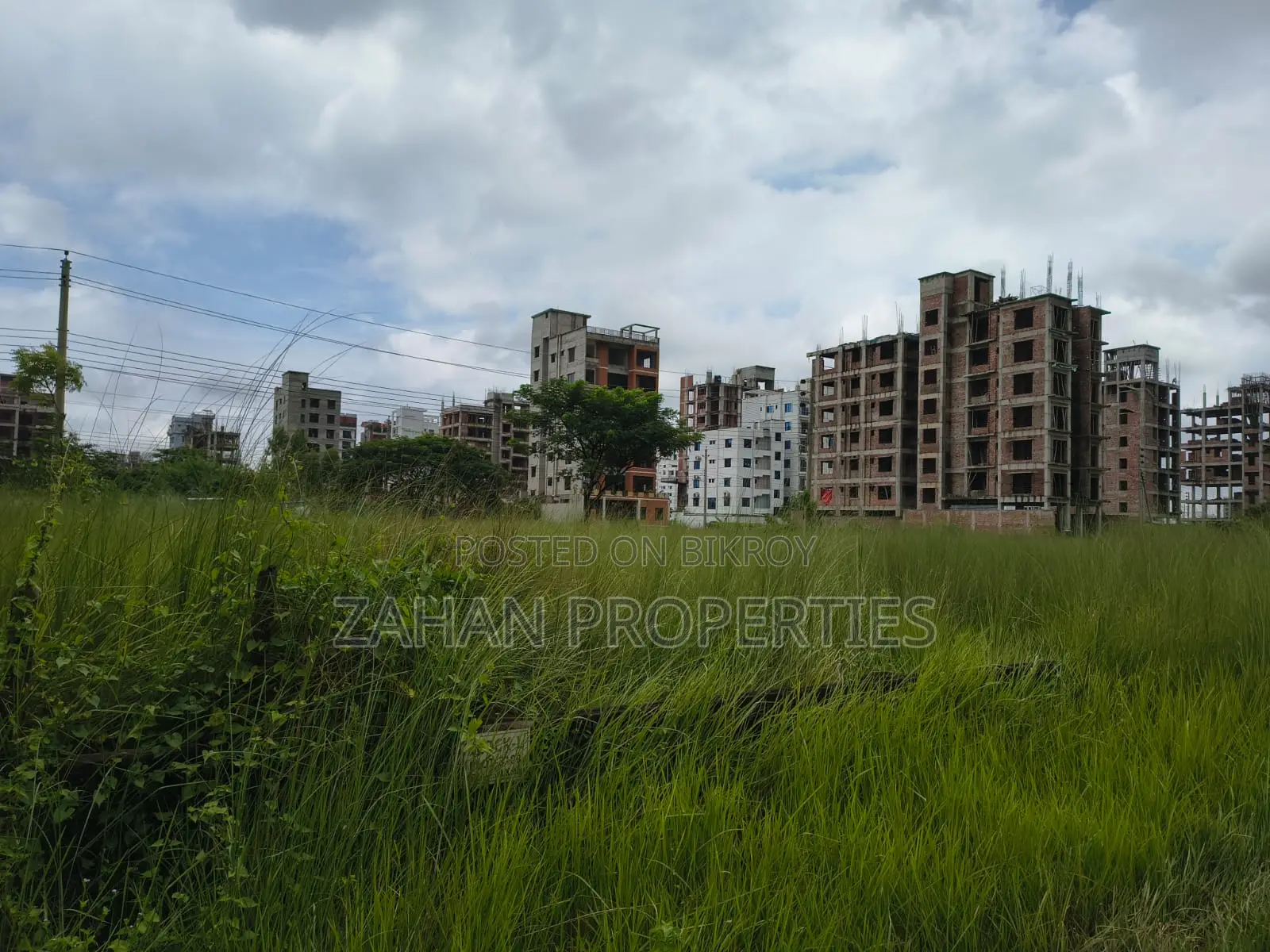 N Block 6 Katha Plot Sell in Basundhara