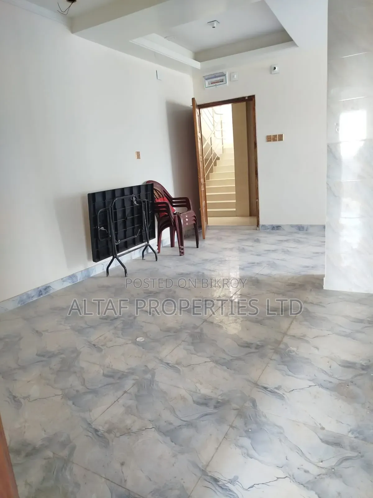 3 Bedroom Apartment in Monowar Mansion, Mohammadpur for Sale in Mohammadpur