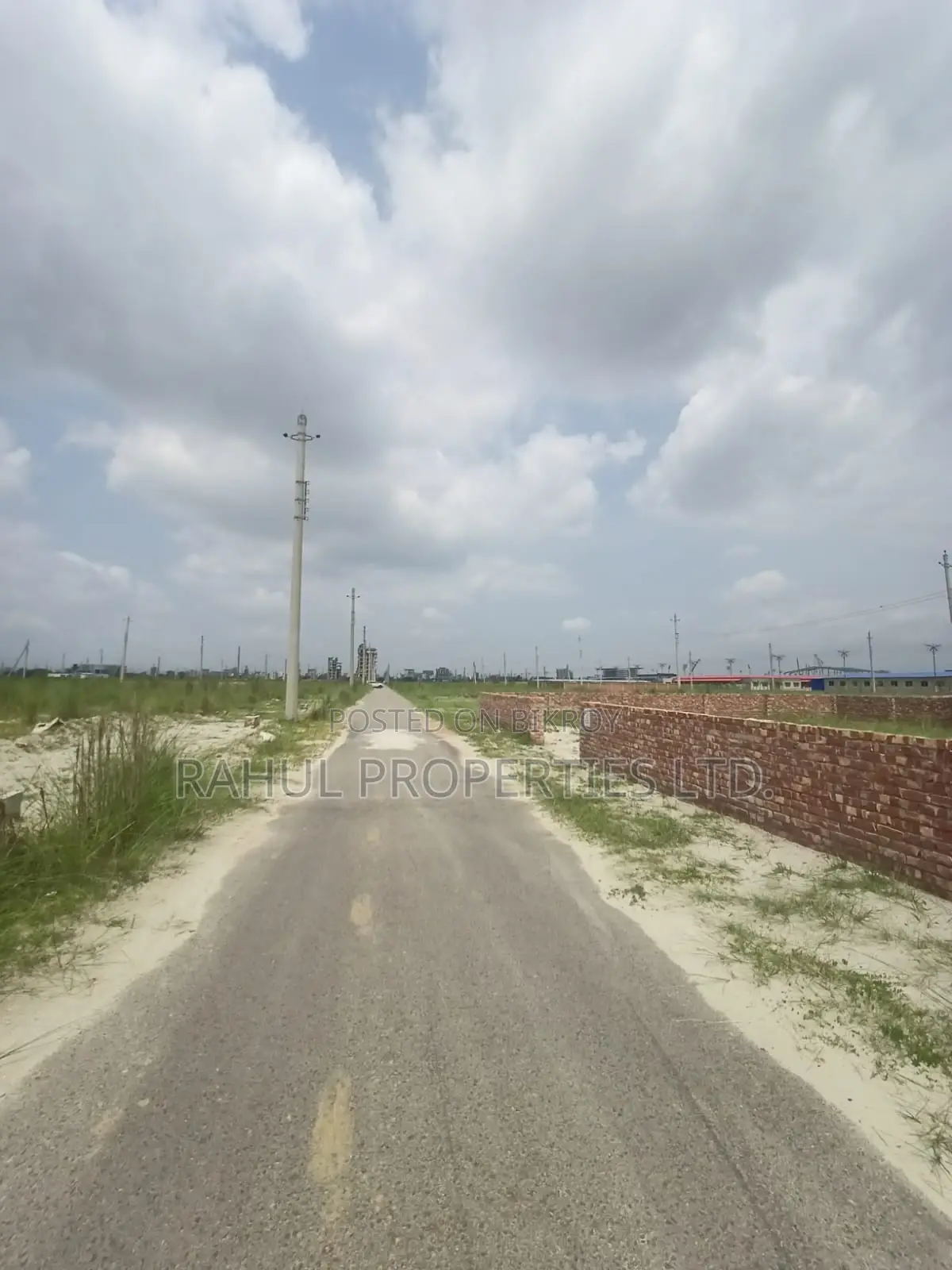 Land for Sale in P Block, South, Bashundhara in Basundhara