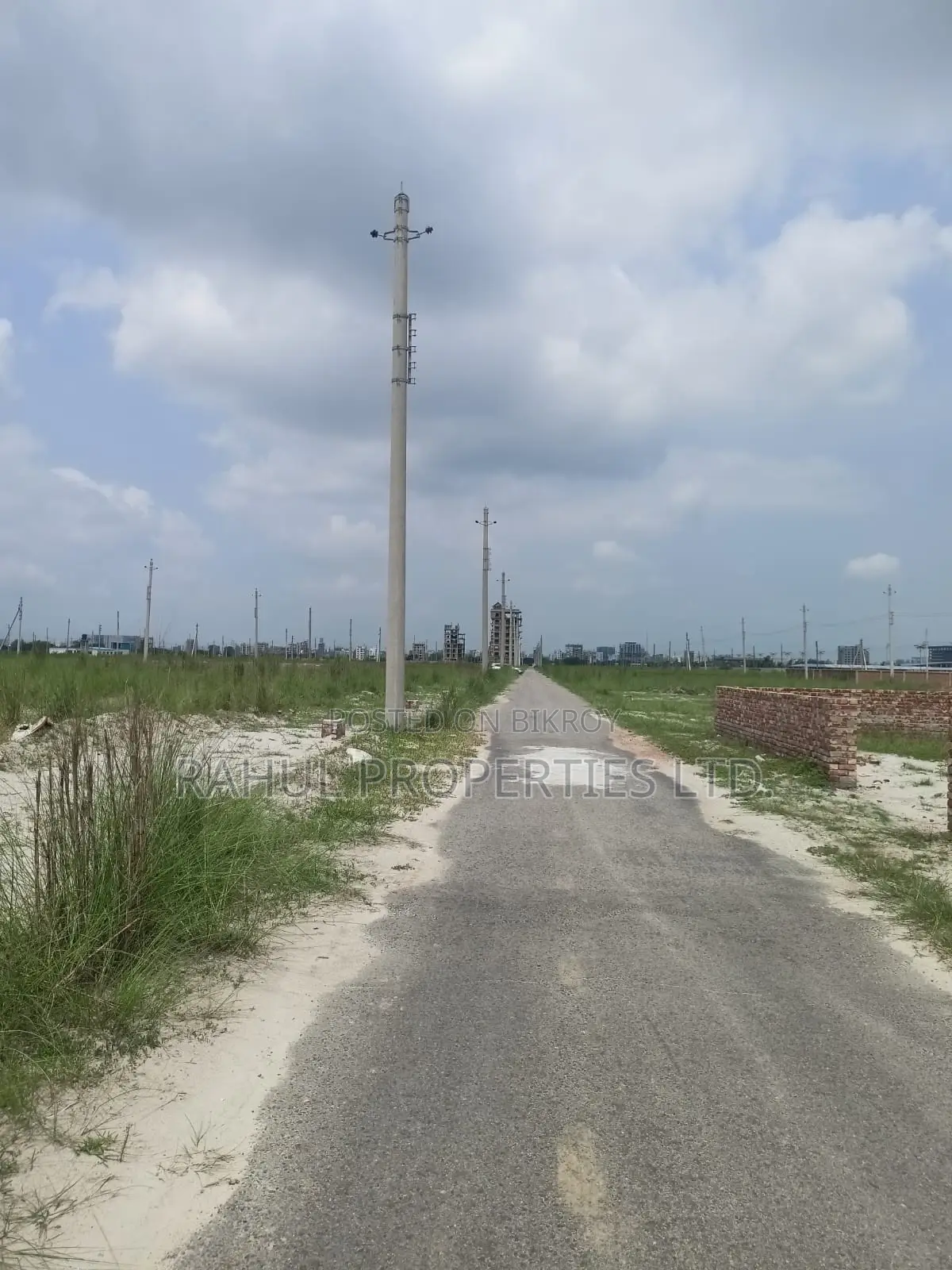 Land for Sale in P Block, South, Bashundhara in Basundhara