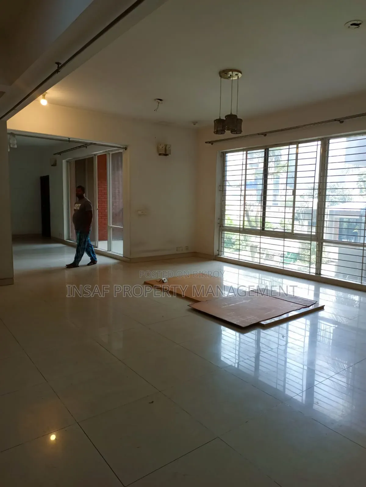 2400Sqft New Building for Office Space Rent Banani Nice View in Banani
