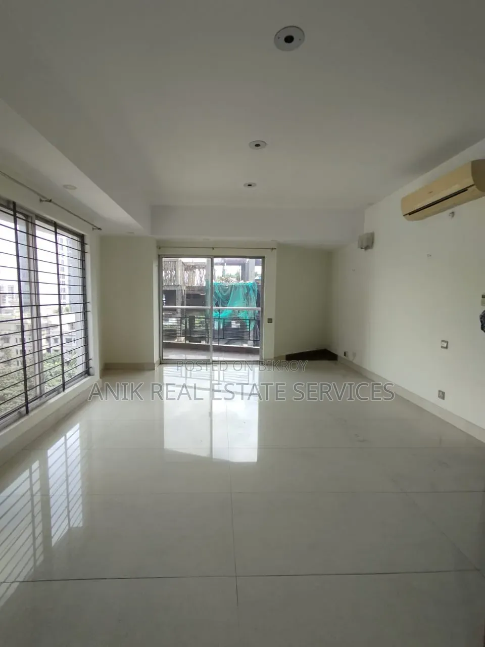 3-bedroom Apartment in Anik Real Estate, Gulshan for Rent in Gulshan