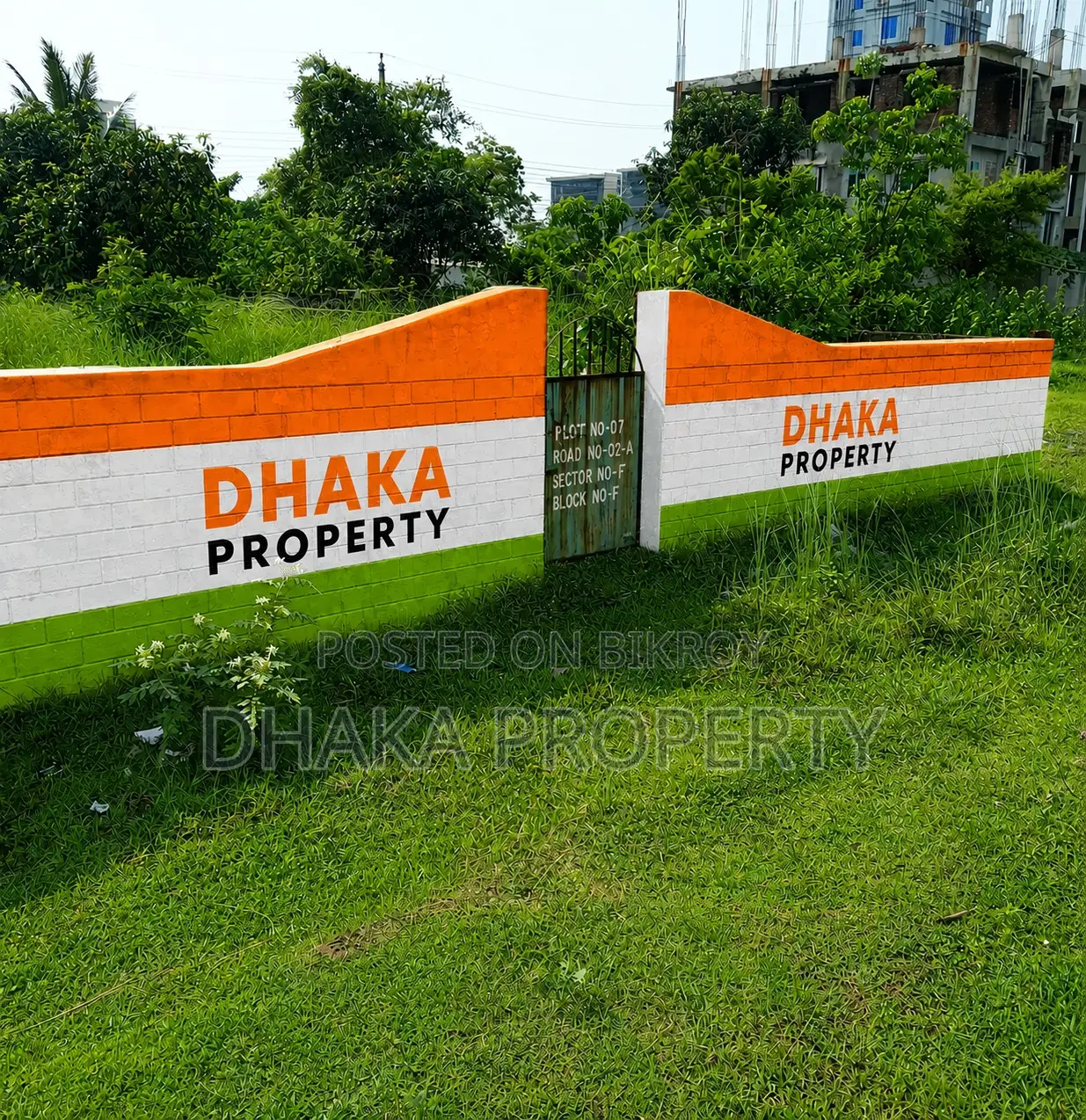 30ft Road 3 Katha Lake East at Sector-20 in Purbachal