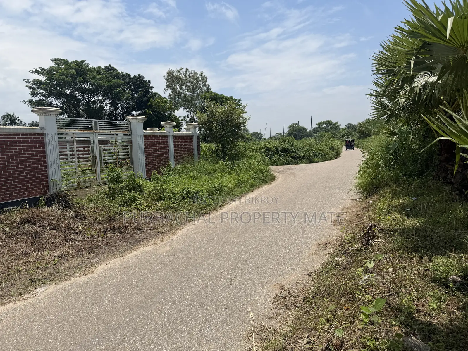 6 Katha South-facing plot for sale near Purbachal 300 feet, 75 feet road. in Purbachal
