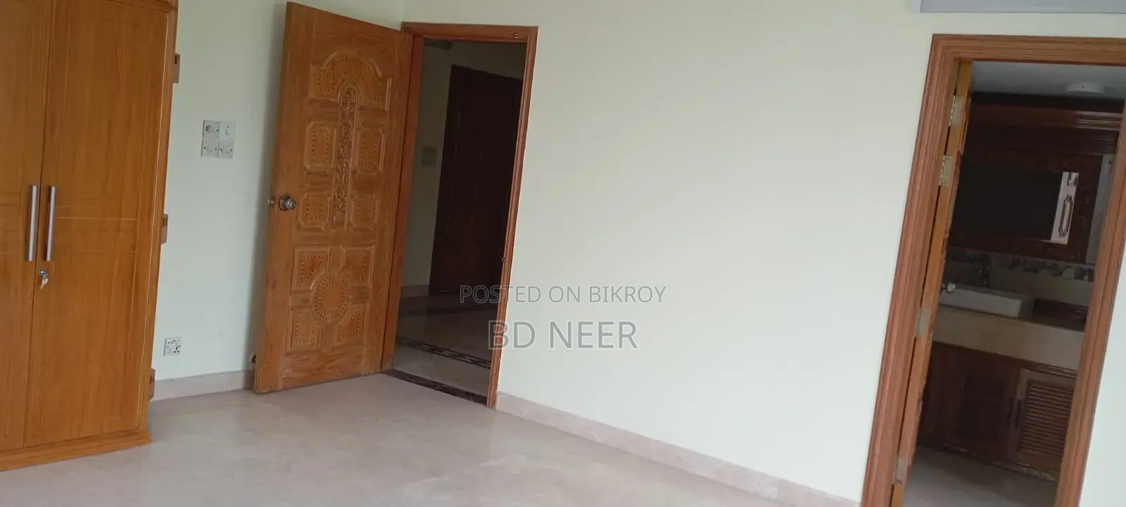 2700 Sq Ft Residents Semi Furnished for Office Rent in Gulshan in Gulshan