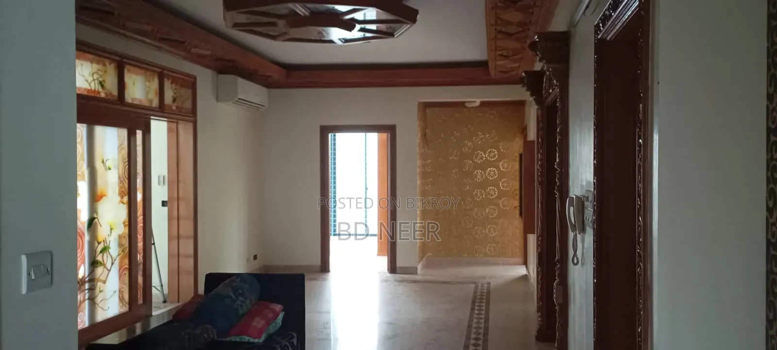 2700 Sq Ft Residents Semi Furnished for Office Rent in Gulshan in Gulshan