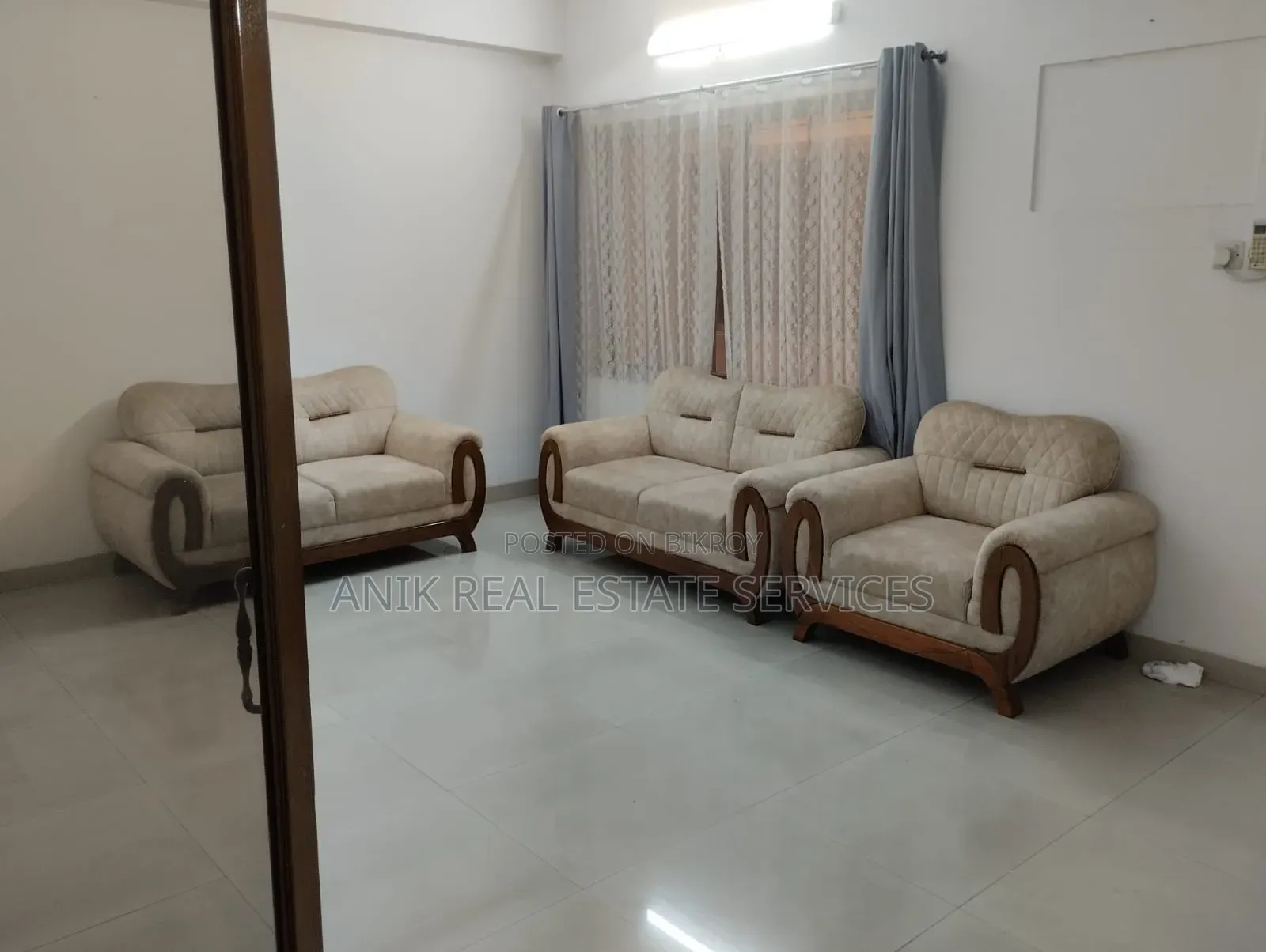 Furnished 3-bedroom Apartment in Anik Real Estate, Gulshan for Rent in Gulshan