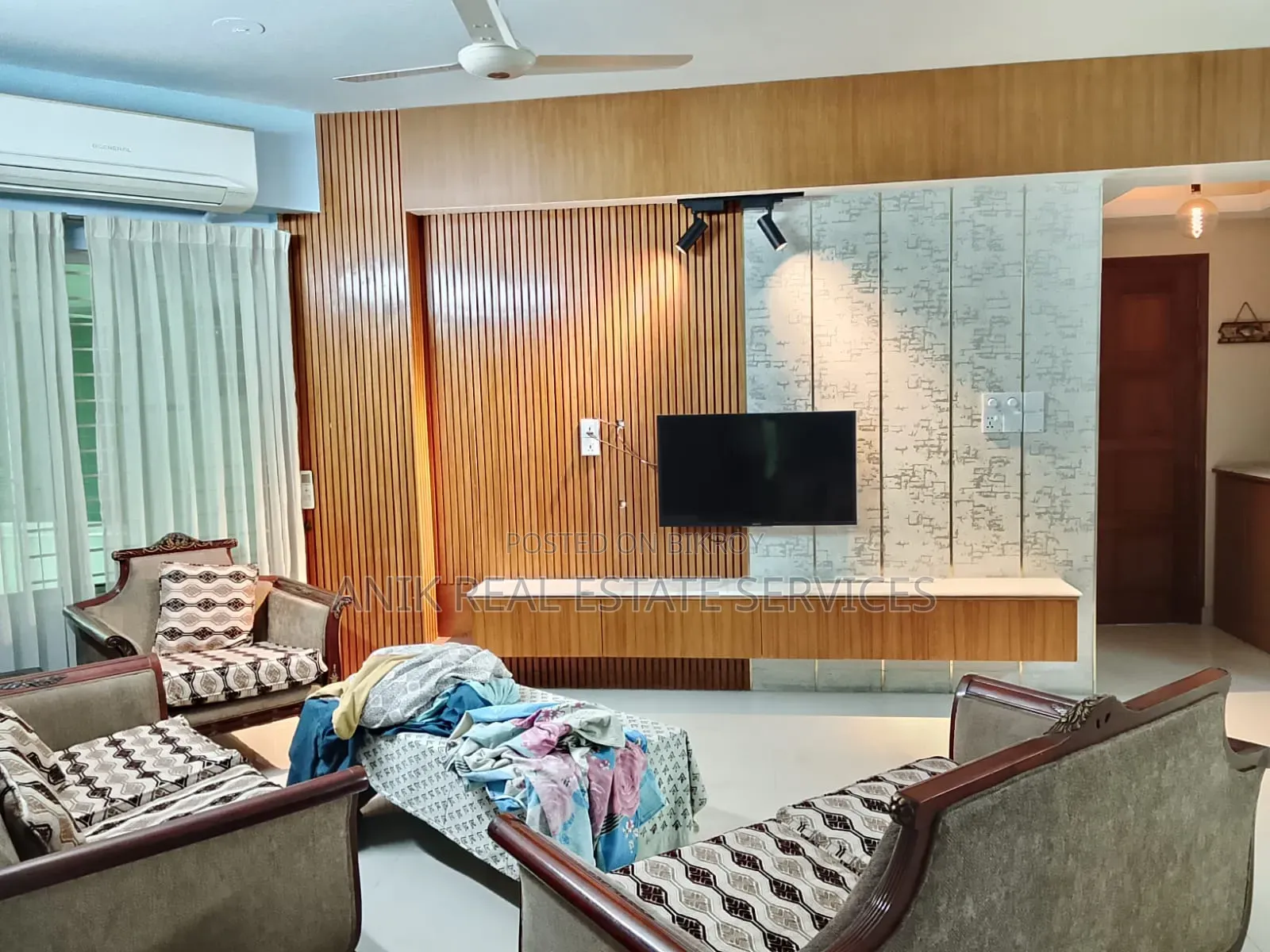 Furnished 3-Bedroom Apartment in Anik Real Estate, Banani for Rent in Banani