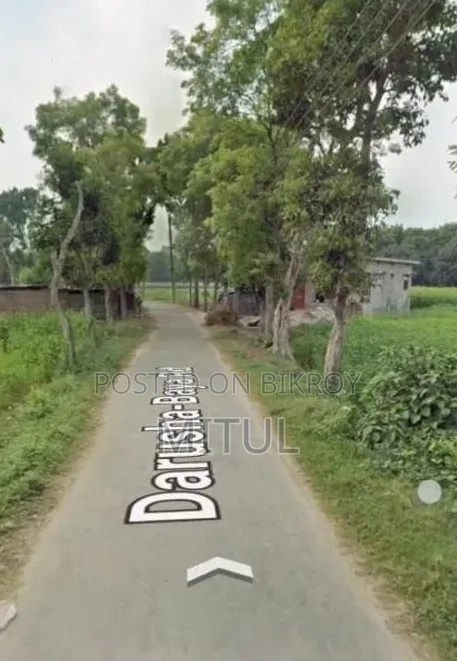 Land 9km from Railgate, beside Pakuria Bridge road in Rajshahi
