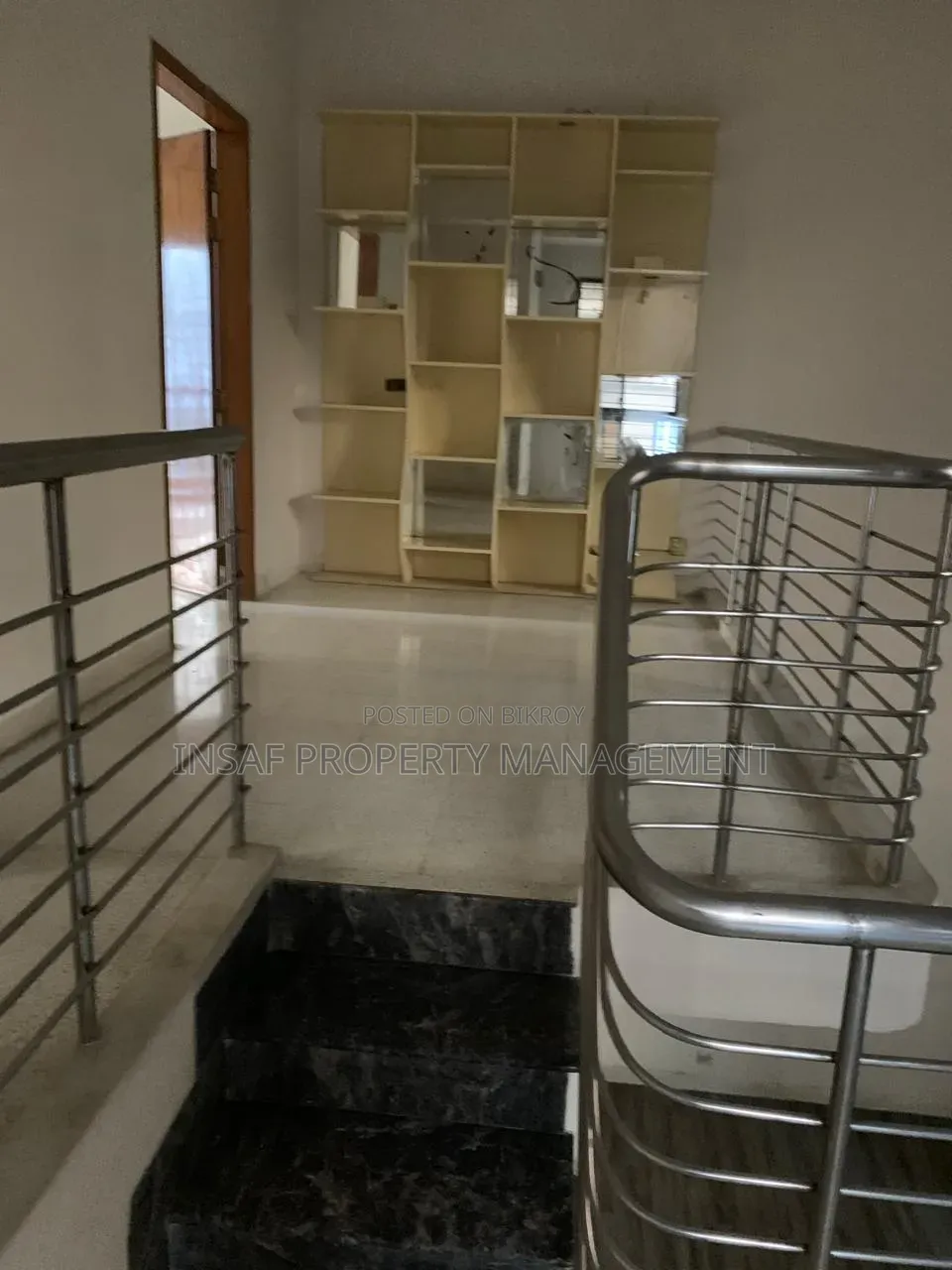 Premium 2,200 SQFT Duplex Office for Rent | Gulshan 1, Dhaka in Gulshan