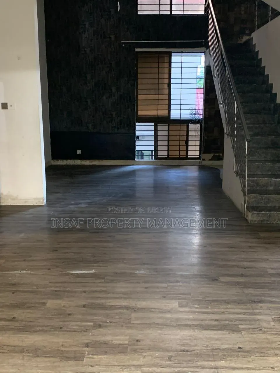 Premium 2,200 SQFT Duplex Office for Rent | Gulshan 1, Dhaka in Gulshan