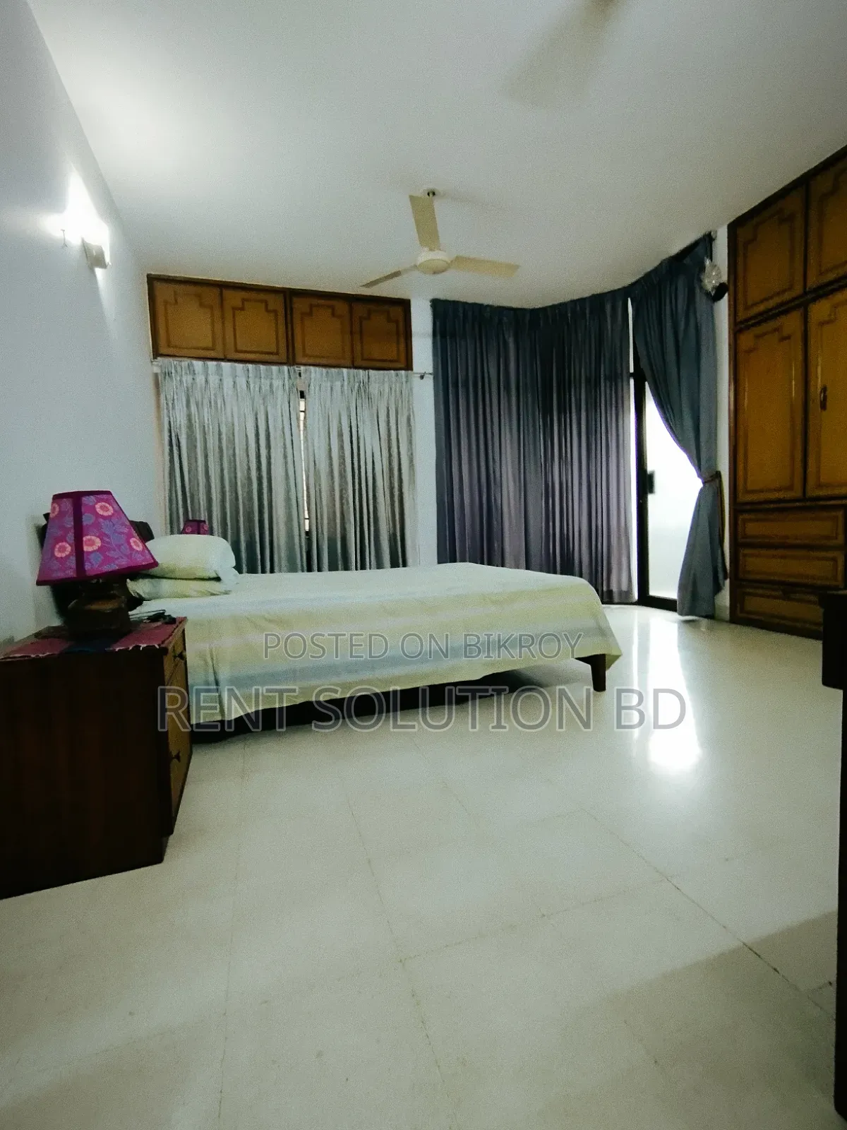 Semi Furnished Office 2600 SQFT Office in Gulshan in Gulshan