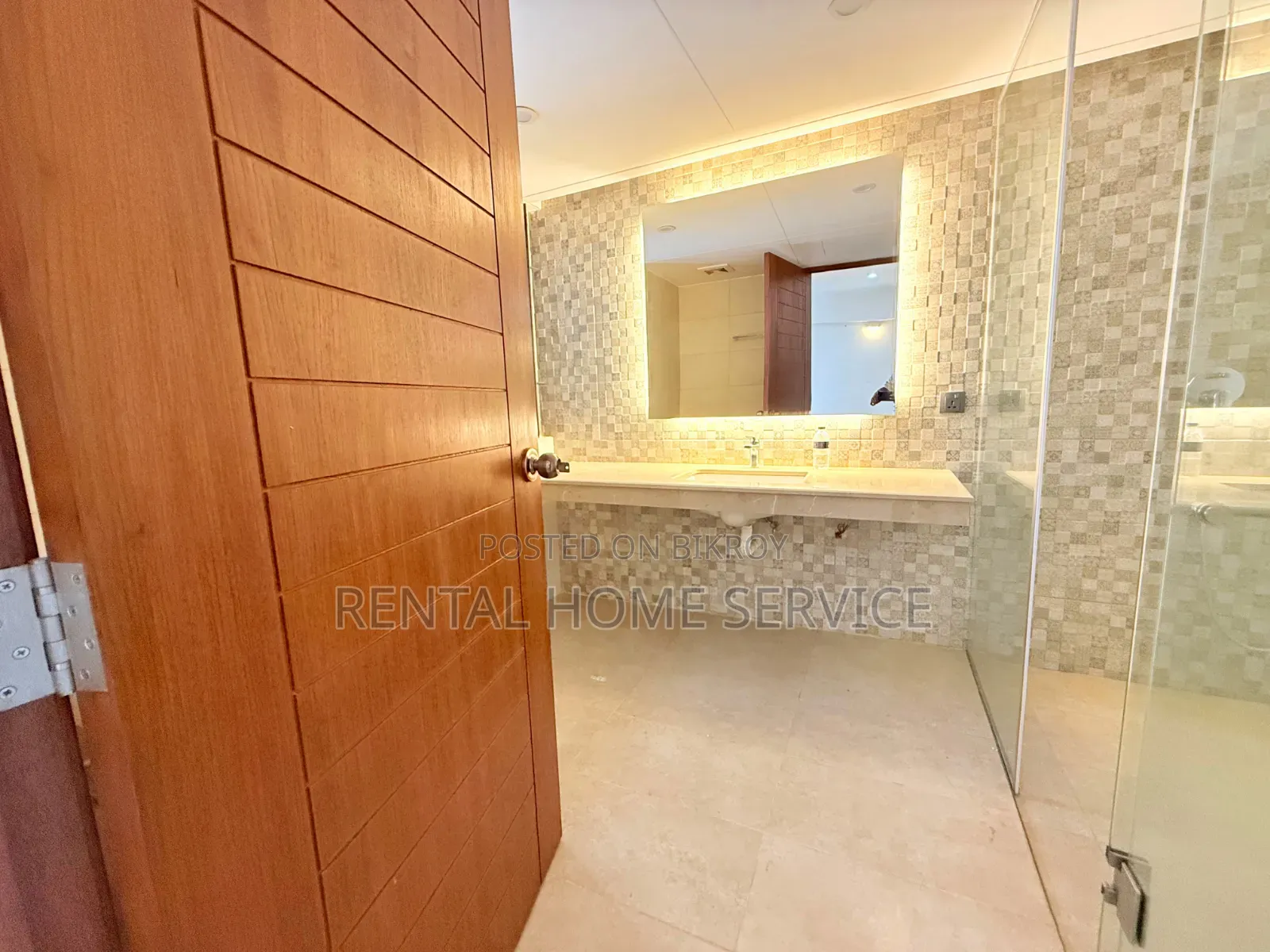 4-Bedroom Apartment in Semi-Furnished for Rent in Gulshan