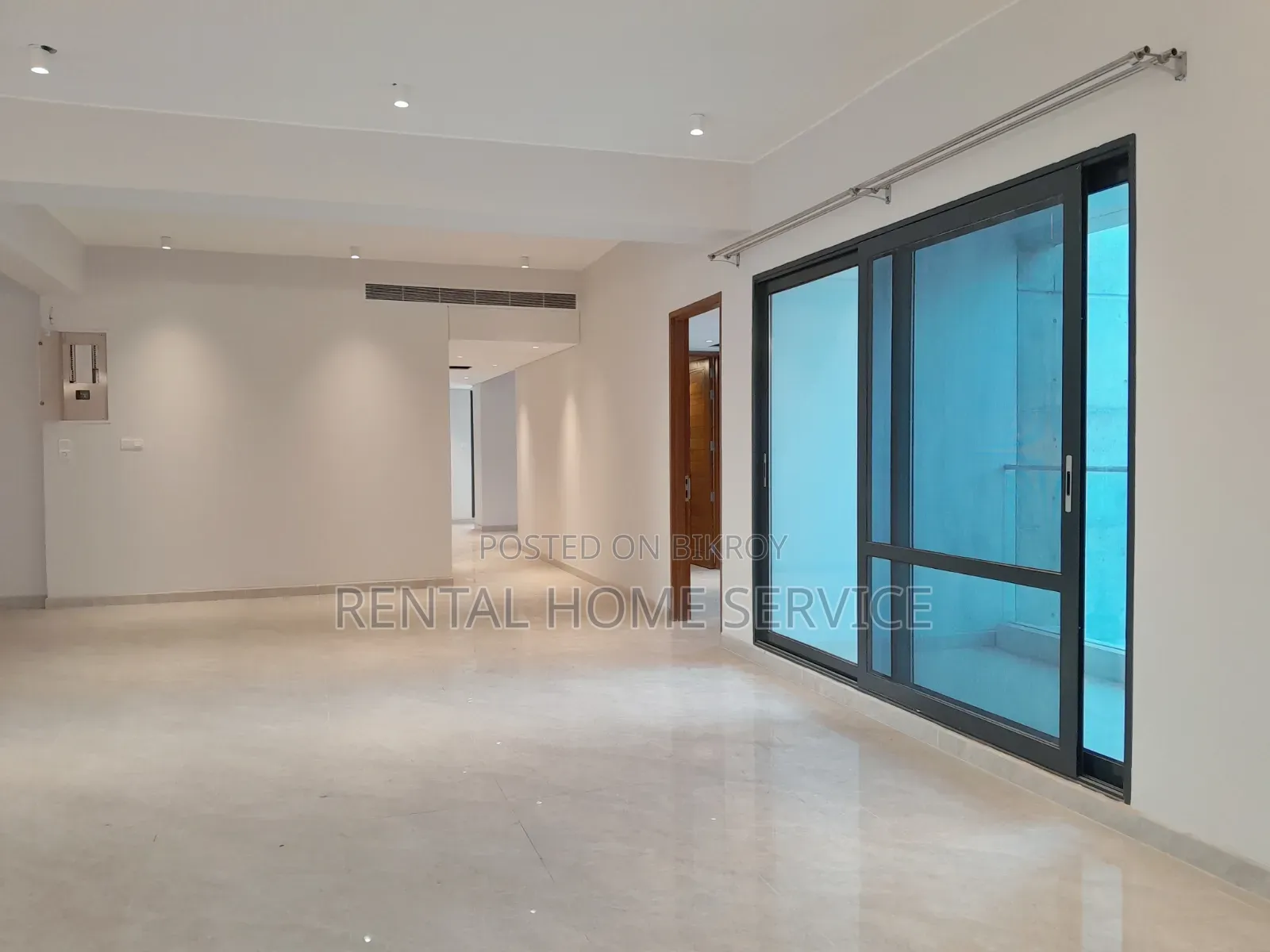 4-Bedroom Apartment in Semi-Furnished for Rent in Gulshan