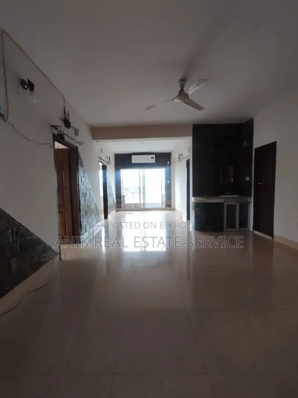 2000 Square Feet Office Space for Rent in Gulshan 1 in Gulshan