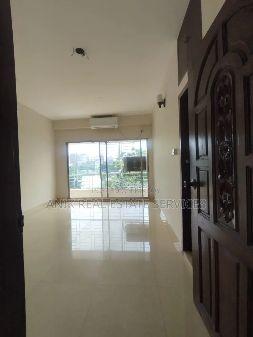 2000 Square Feet Office Space for Rent in Gulshan 1 in Gulshan
