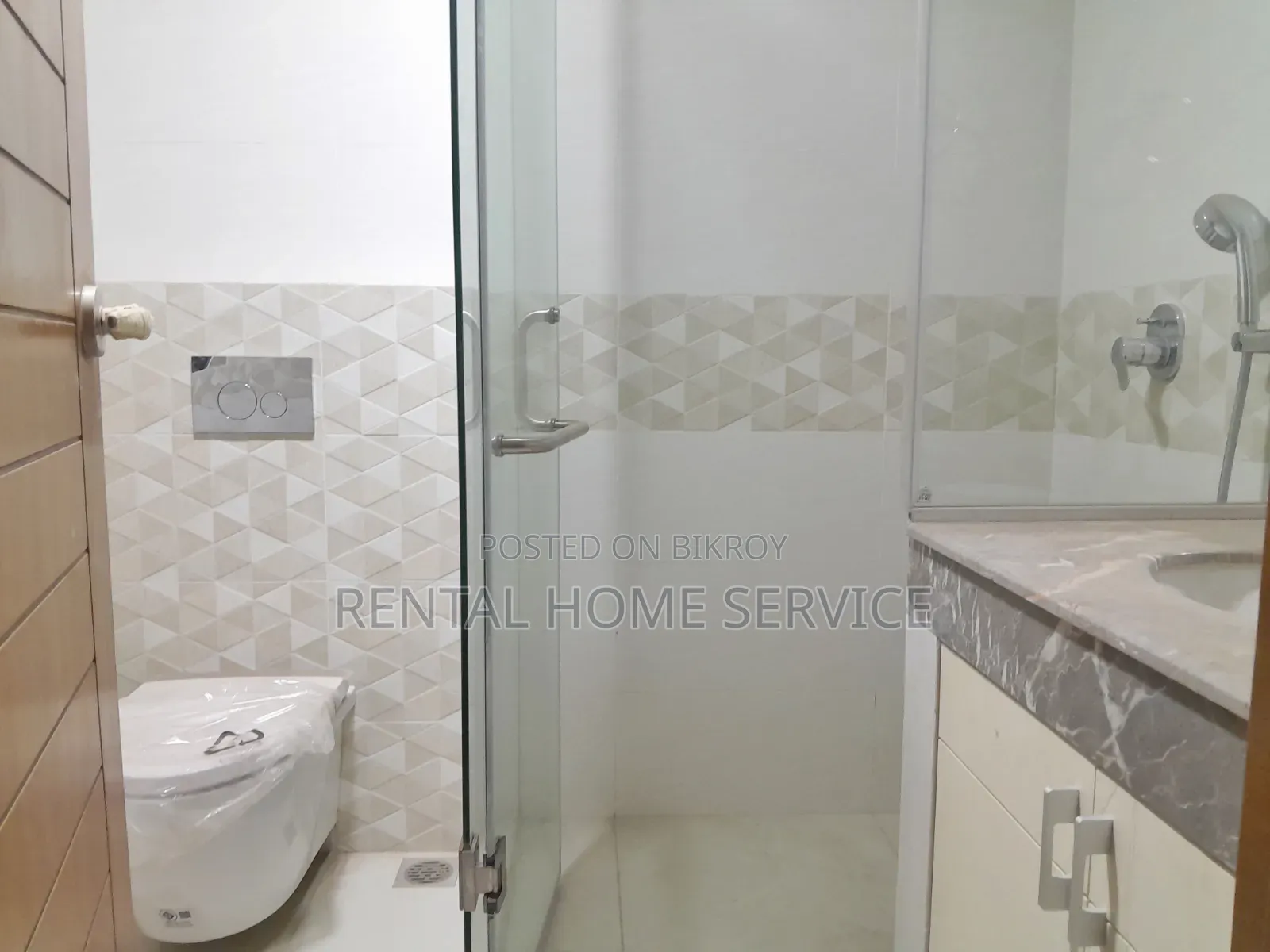 3-Bedroom Apartment in Semi-Furnished for Rent in Gulshan