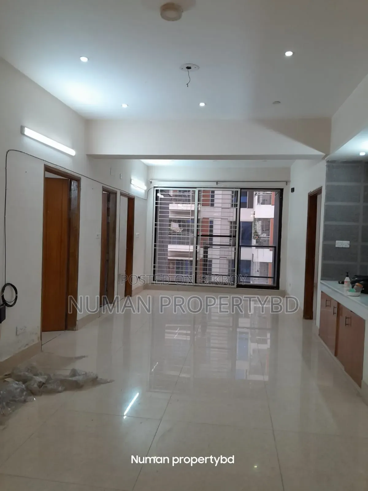 4bdrm Apartment in Numan Property Bd, Basundhara for Rent in Basundhara