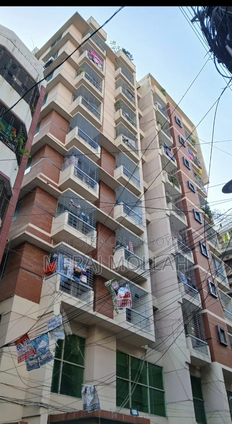 3-Bedroom Apartment in Hi, Lake Castle, Dhanmondi for Sale in Dhanmondi